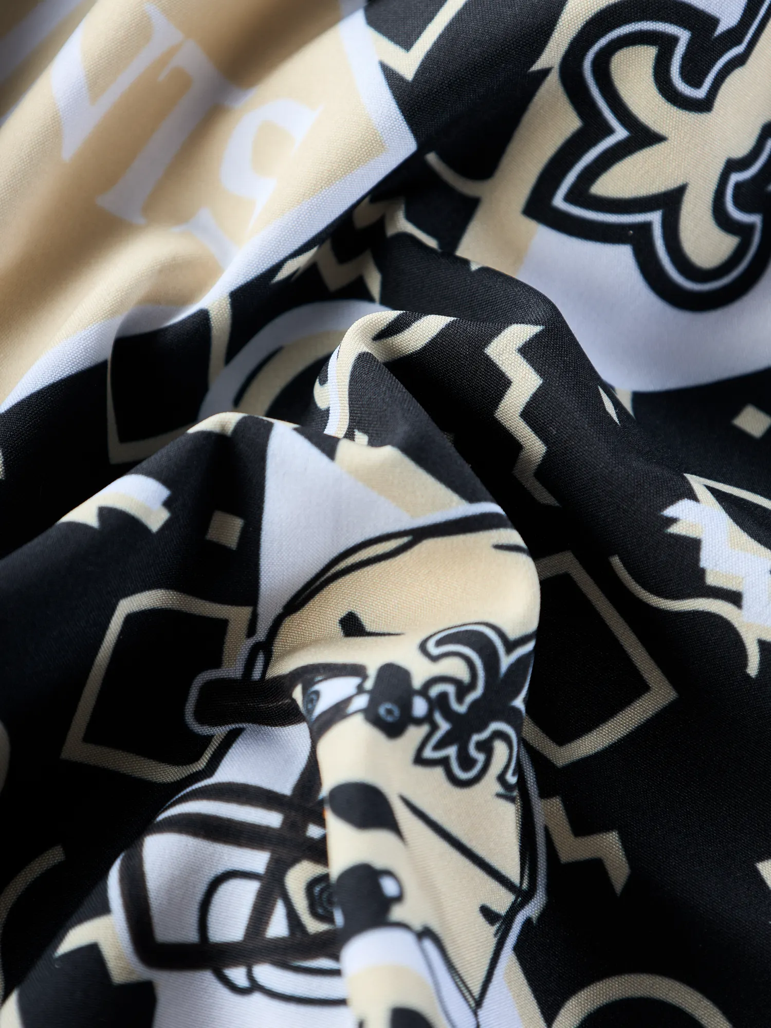 1241-the-saints-game-day-fit-5.5-classic-lined-swim-2.webp The Saints Game Day Fit 5.5" (Classic Lined Swim)