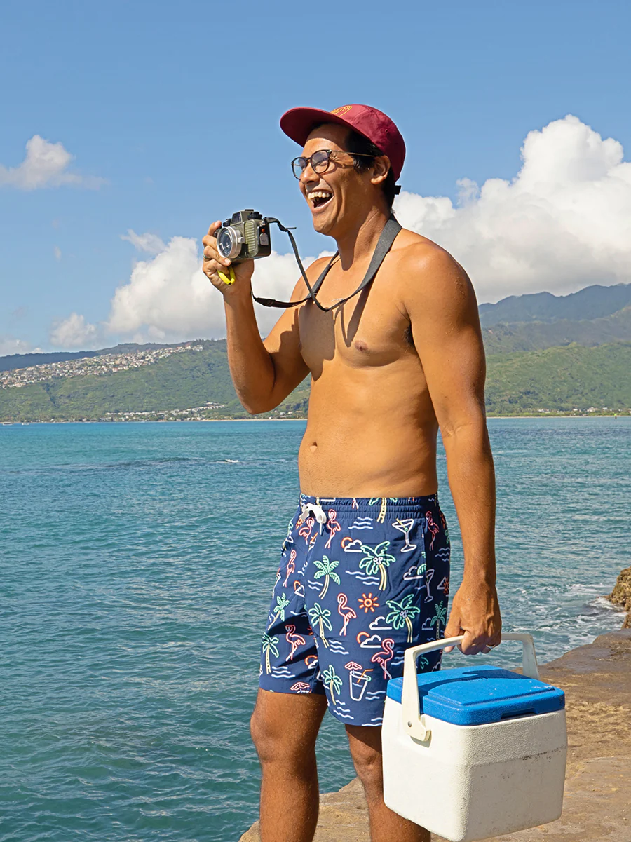 125-the-neon-lights-7-classic-swim-trunk-6.webp The Neon Lights 7" (Classic Swim Trunk)