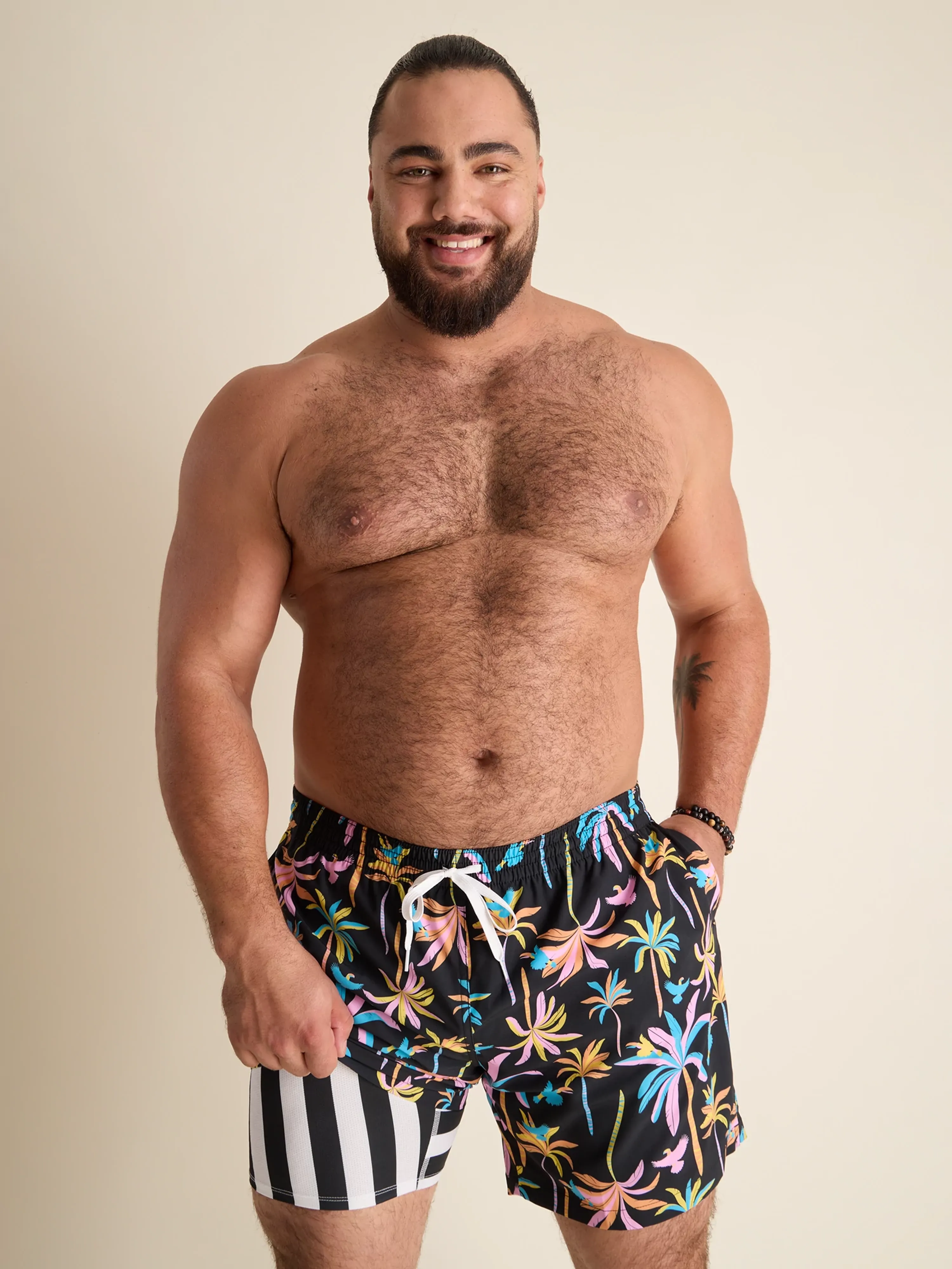 16-the-black-light-nights-5.5-classic-lined-swim-trunk-1.webp The Black Light Nights 5.5" (Classic Lined Swim Trunk)