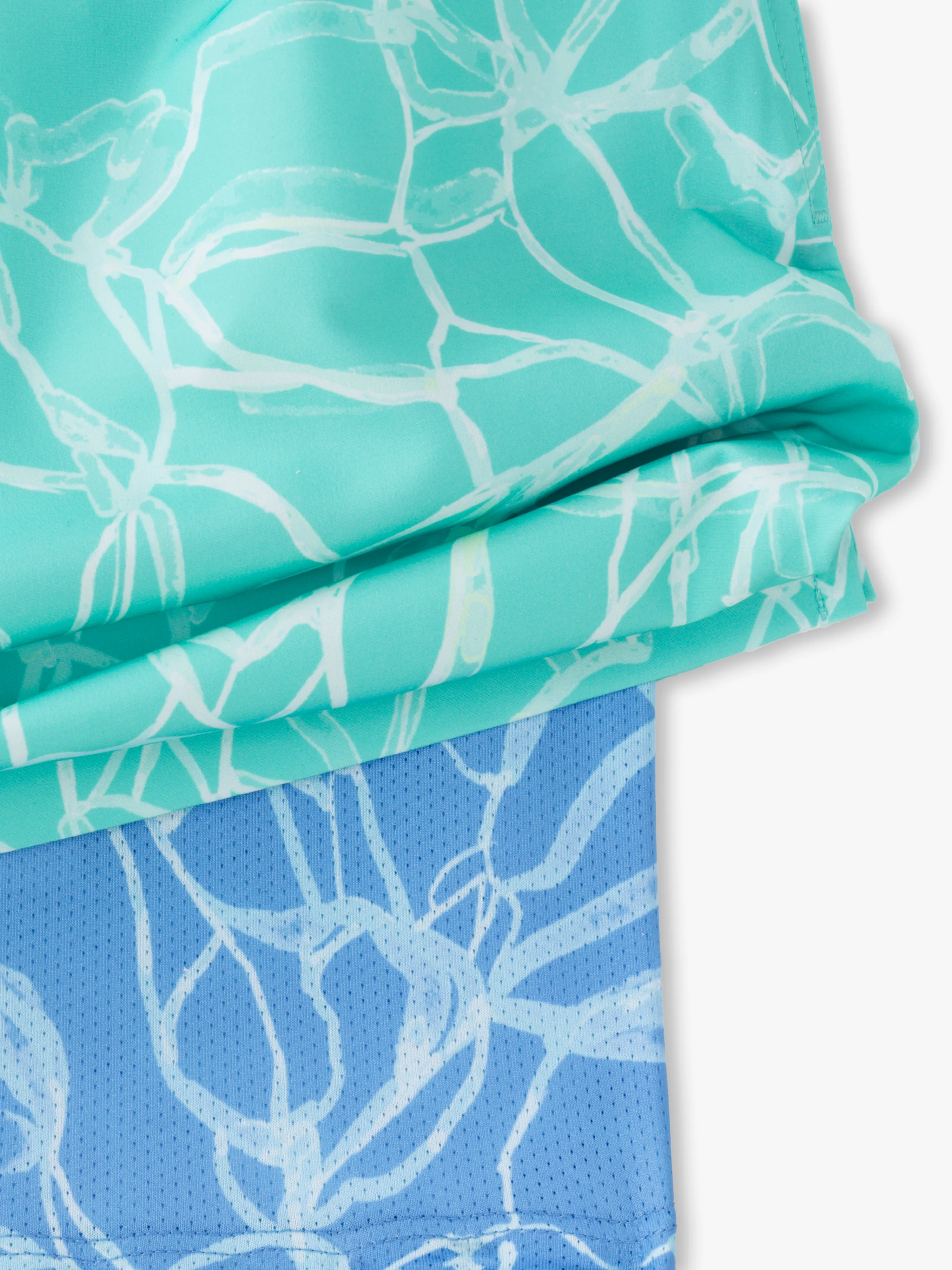 The Pool Parties 5.5" (Classic Lined Swim Trunk)