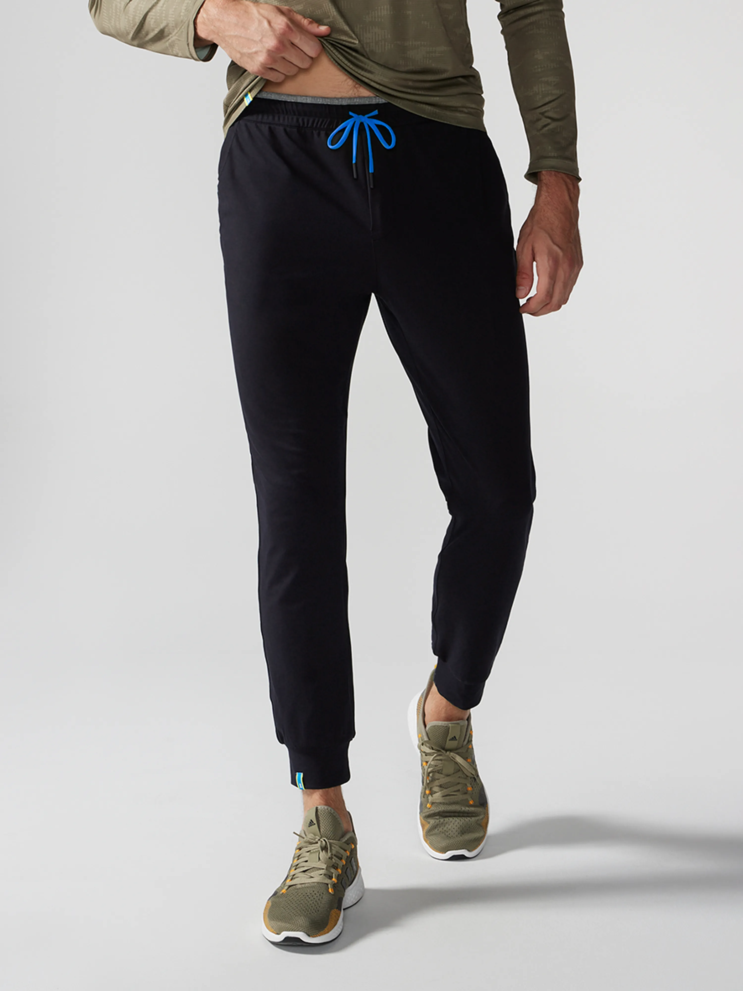 1624-the-capes-movementum-jogger-1.webp The Capes (Movementum Jogger)