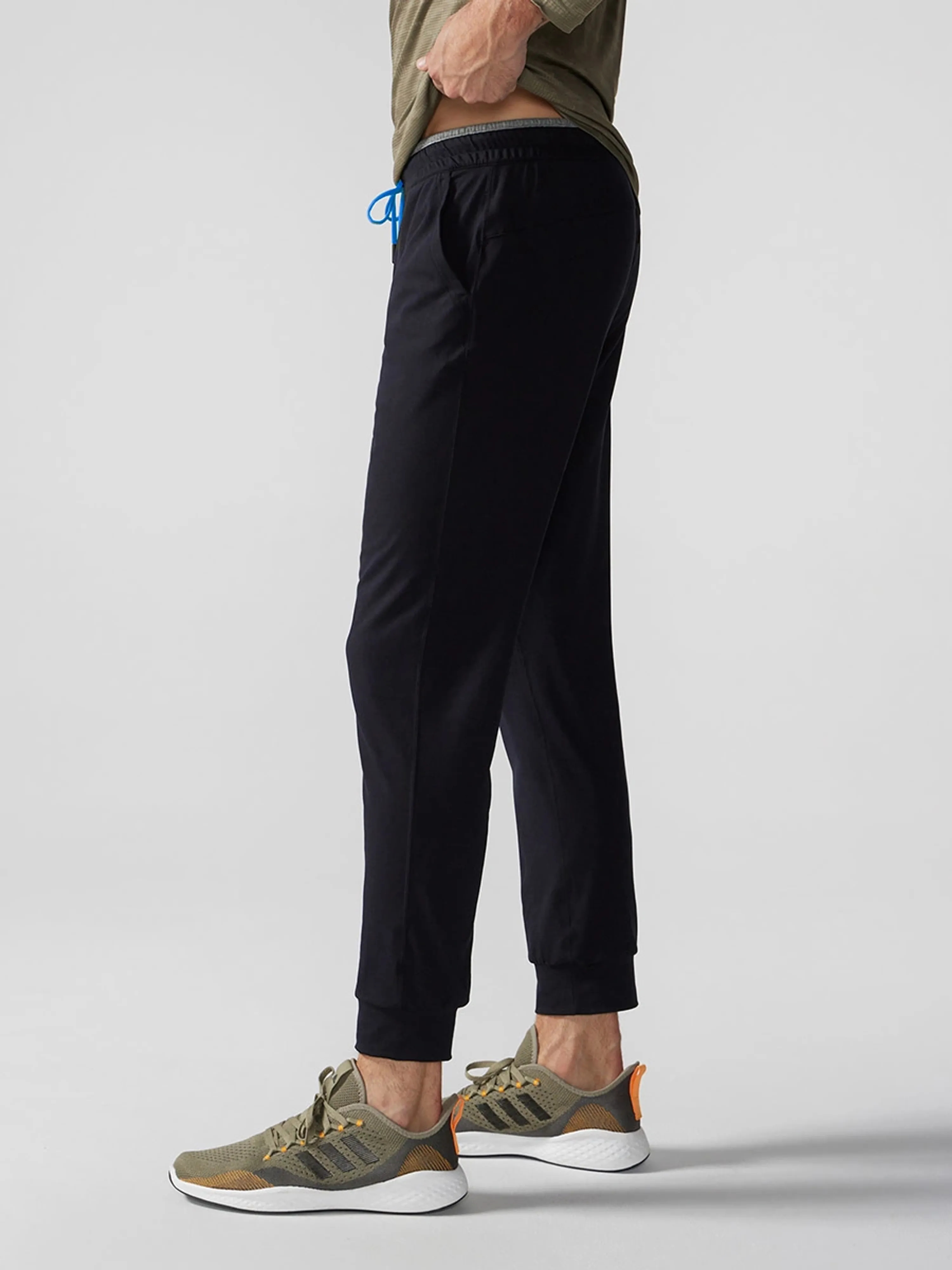 1624-the-capes-movementum-jogger-3.webp The Capes (Movementum Jogger)