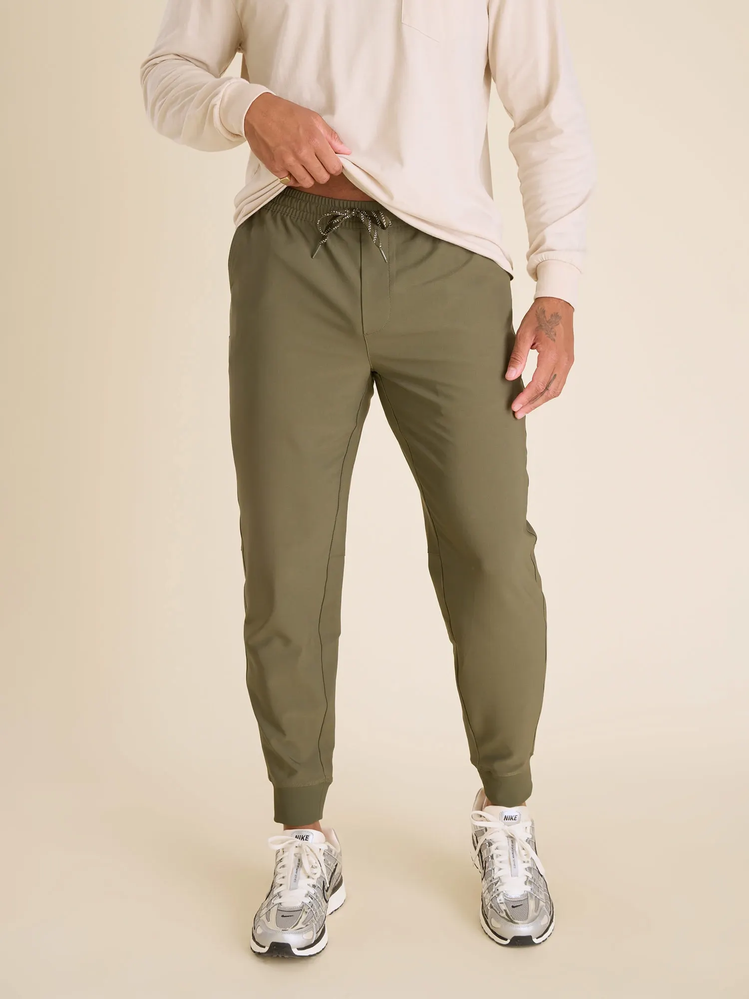 1692-the-hidden-jungles-everywear-performance-jogger-1.webp The Hidden Jungles (Everywear Performance Jogger)