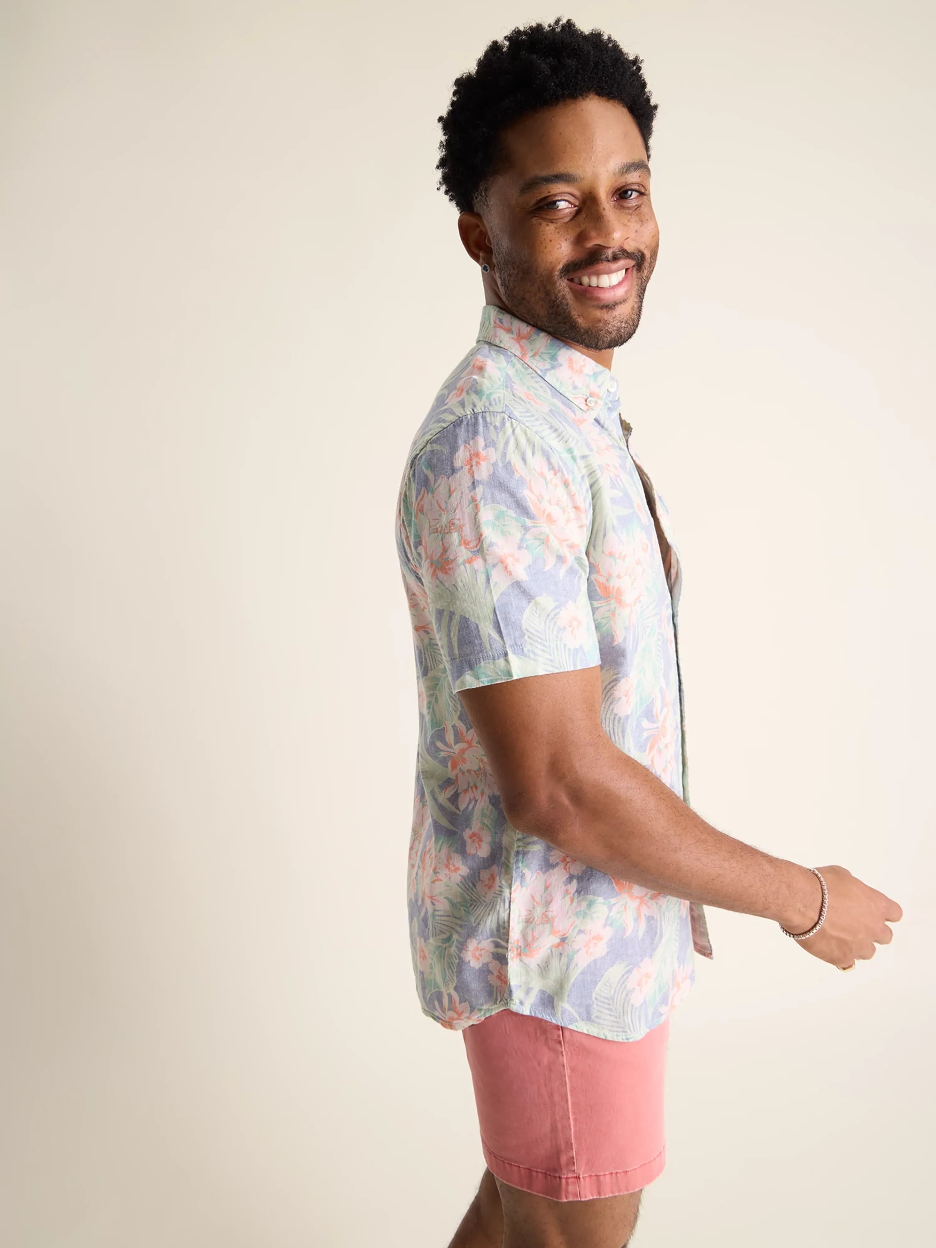 1770-the-resort-wear-resort-weave-friday-shirt-5.jpg The Resort Wear (Resort Weave Friday Shirt)