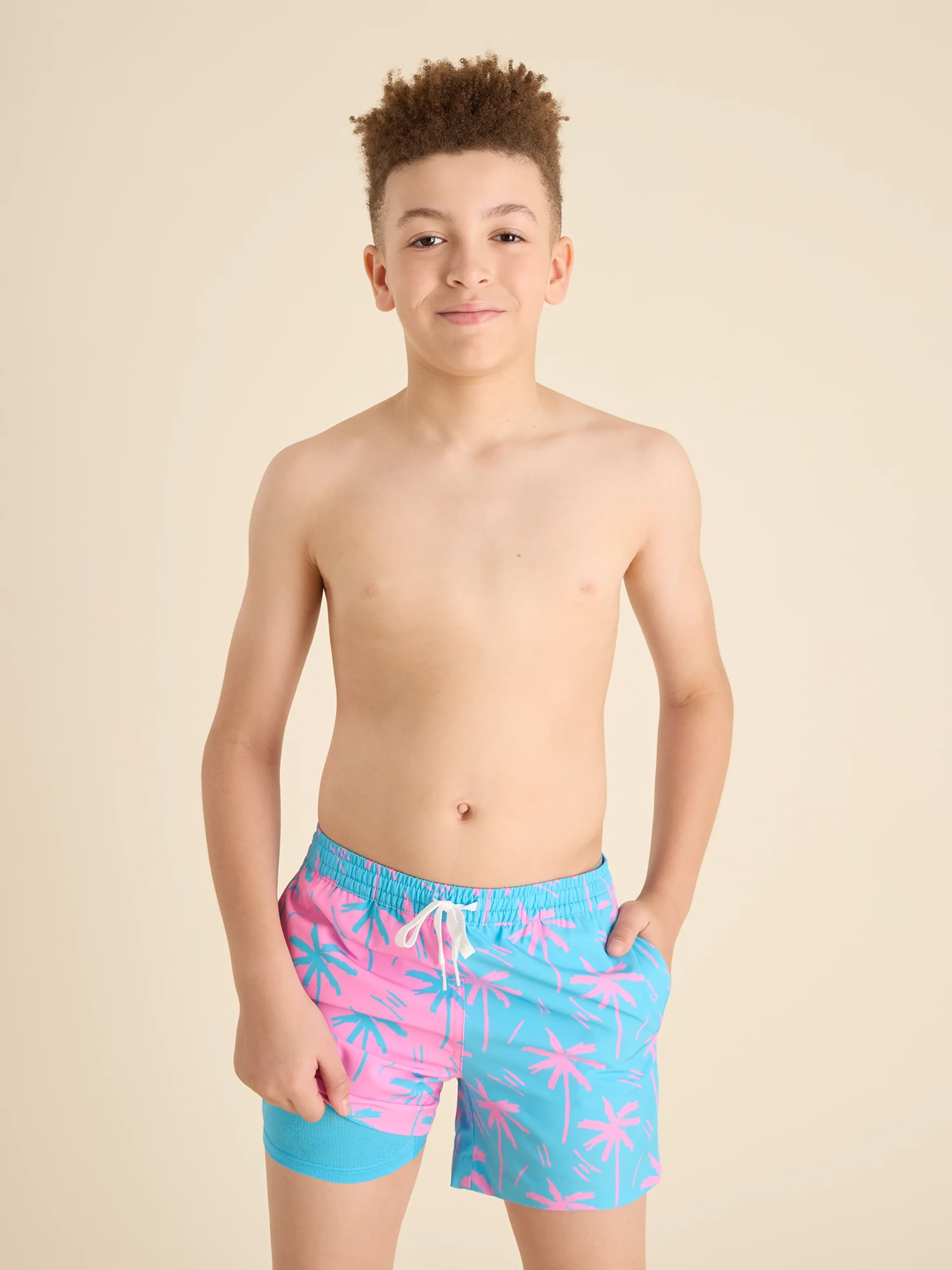 1832-the-prince-of-prints-boys-lined-classic-swim-trunk-shorter-1.webp The Prince of Prints (Boys Lined Classic Swim Trunk- Shorter)