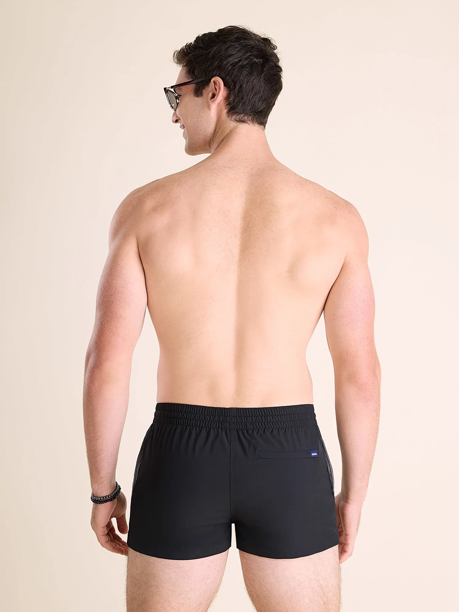 2535-the-capes-2-classic-lined-swim-trunk-4.webp The Capes 2" (Classic Lined Swim Trunk)