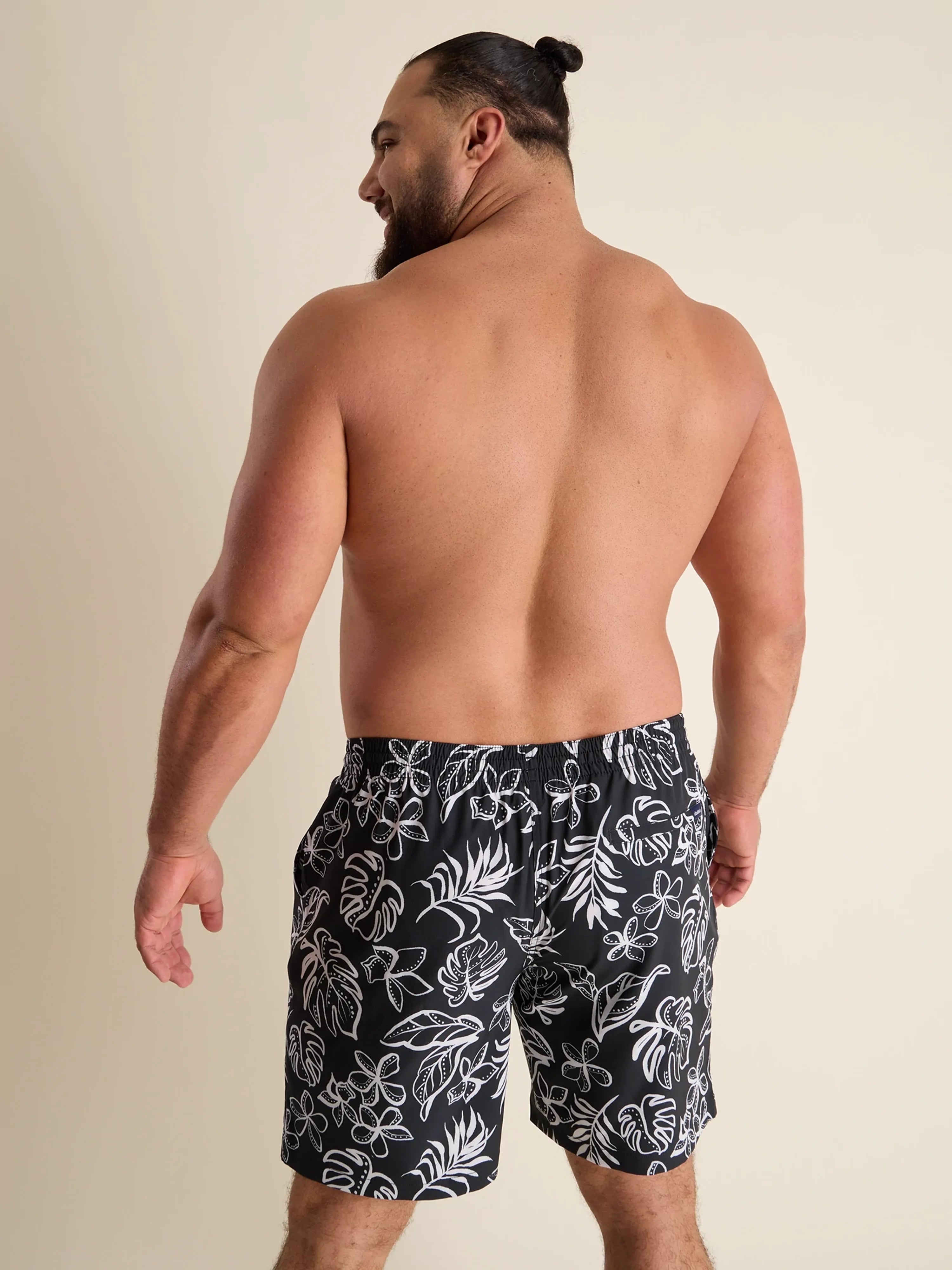 The Briefly in Paradise 7" (Classic Lined Swim Trunk)