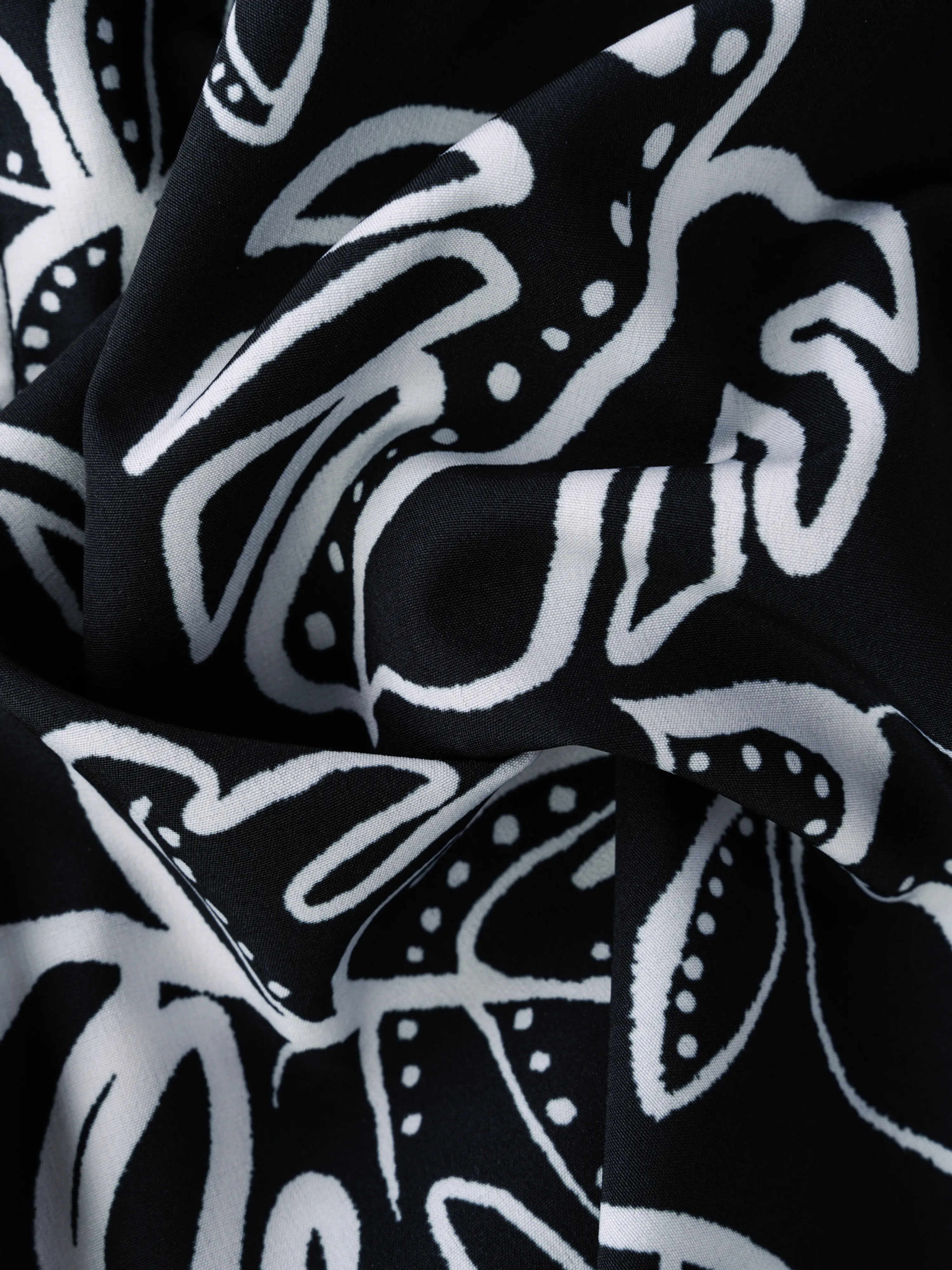 The Briefly in Paradise 7" (Classic Lined Swim Trunk)