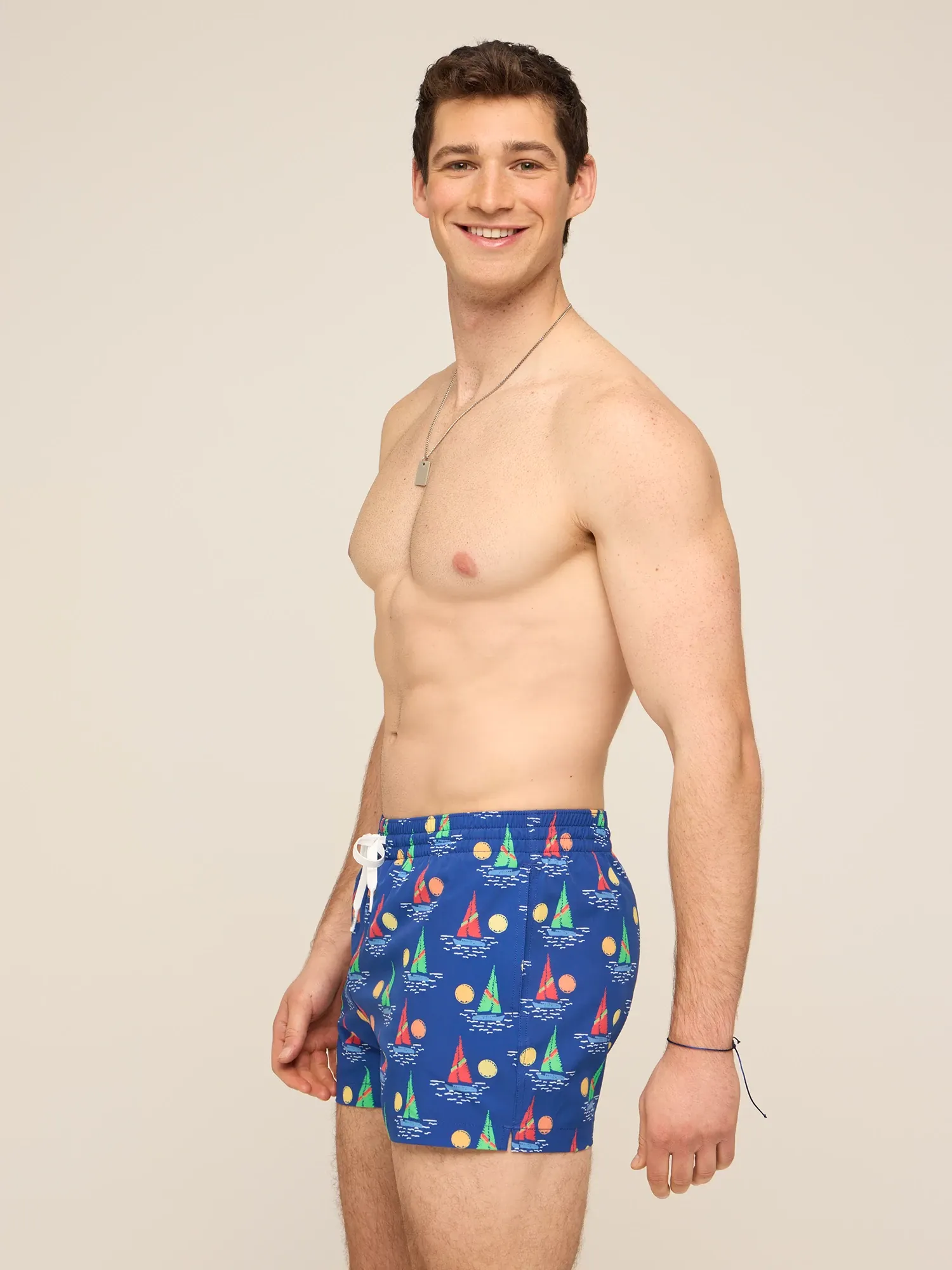 3041-the-come-sail-aways-4-classic-lined-swim-trunk-3.webp The Come Sail Aways 4" (Classic Lined Swim Trunk)