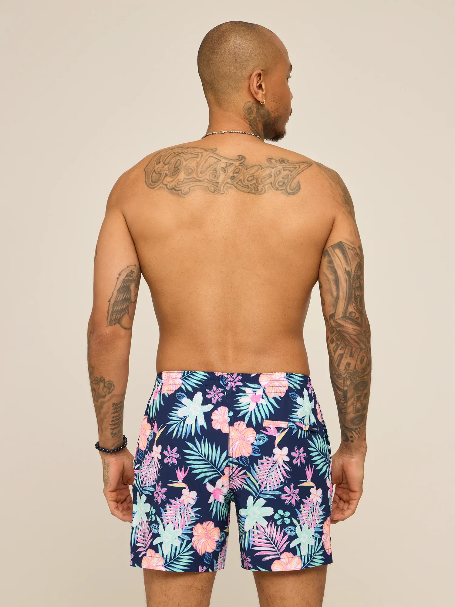 3296-the-tropic-like-its-hots-5.5-classic-lined-swim-trunk-2.webp The Tropic Like Its Hots 5.5" (Classic Lined Swim Trunk)