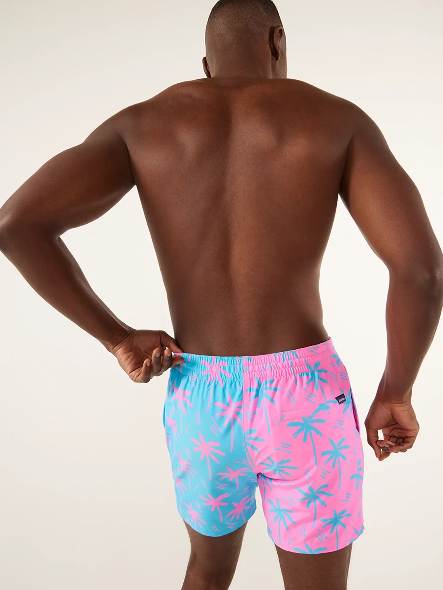 3320-the-prince-of-prints-5.5-classic-lined-swim-trunk-2.webp The Prince of Prints 5.5" (Classic Lined Swim Trunk)