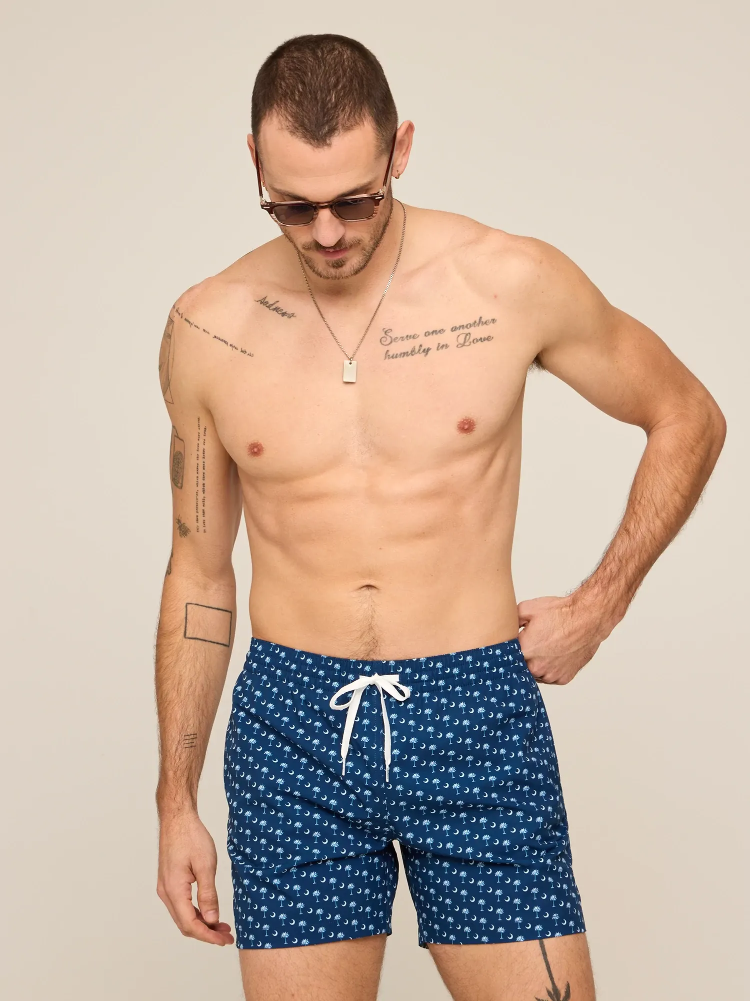 The Goodnight Palmetto Moons 5.5" (Classic Lined Swim Trunk)