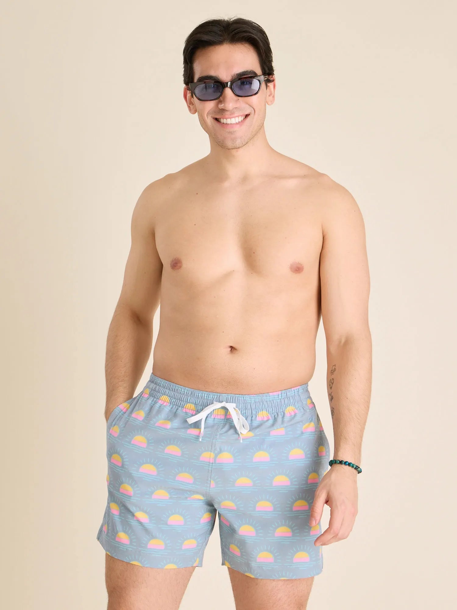 The Heat Waves- Gray 5.5" (Classic Lined Swim Trunk)