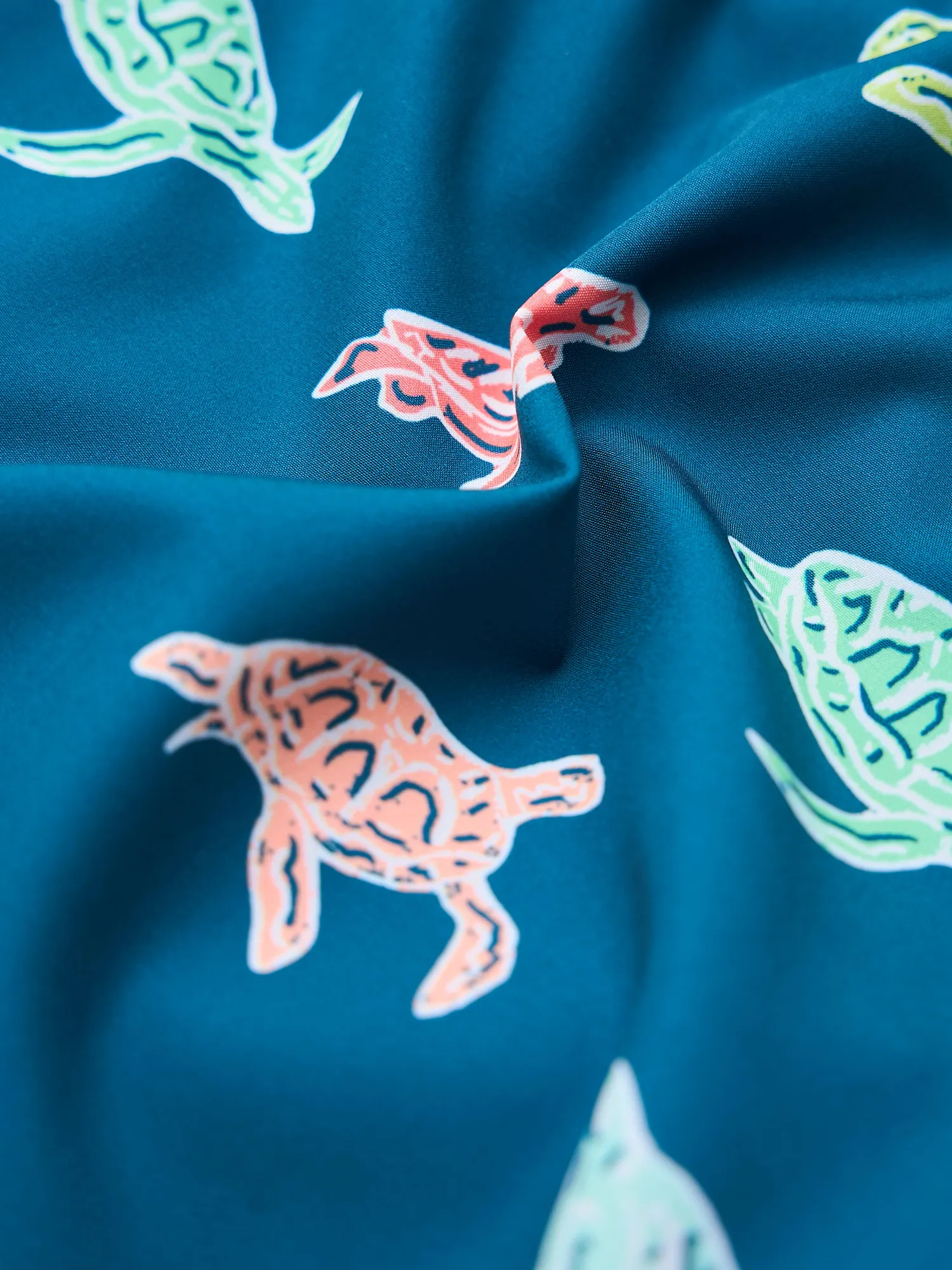 The Turtally Awesomes 5.5" (Classic Lined Swim Trunk)