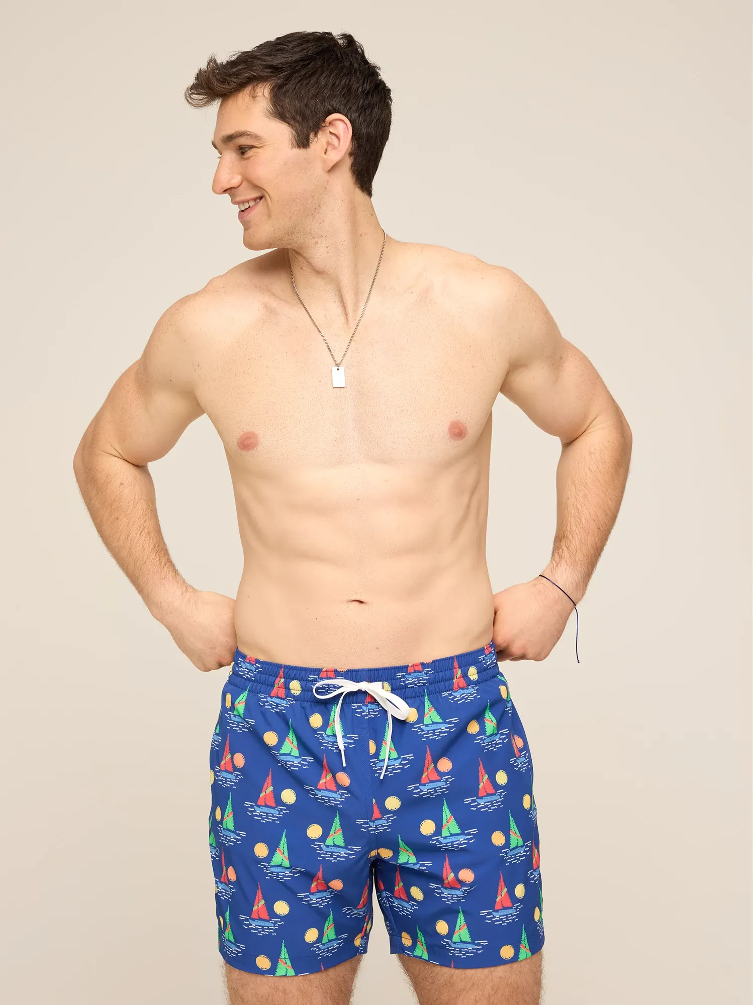 3472-the-come-sail-aways-5.5-classic-lined-swim-trunk-4.webp The Come Sail Aways 5.5" (Classic Lined Swim Trunk)