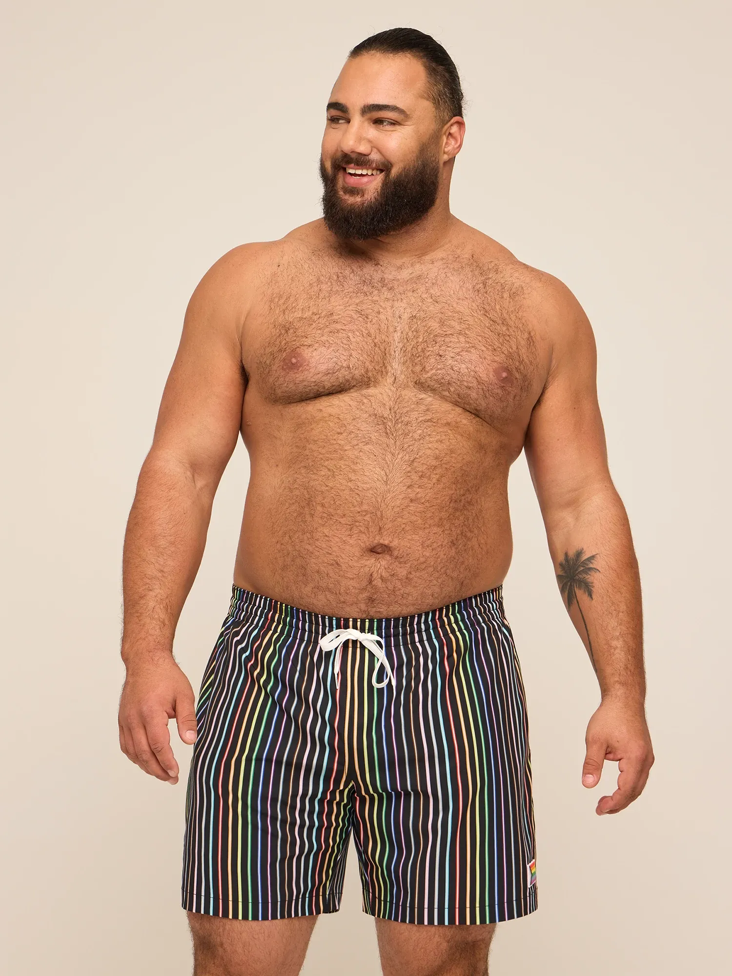 3496-the-luminous-identity-5.5-classic-lined-swim-trunk-3.webp The Luminous Identity 5.5" (Classic Lined Swim Trunk)