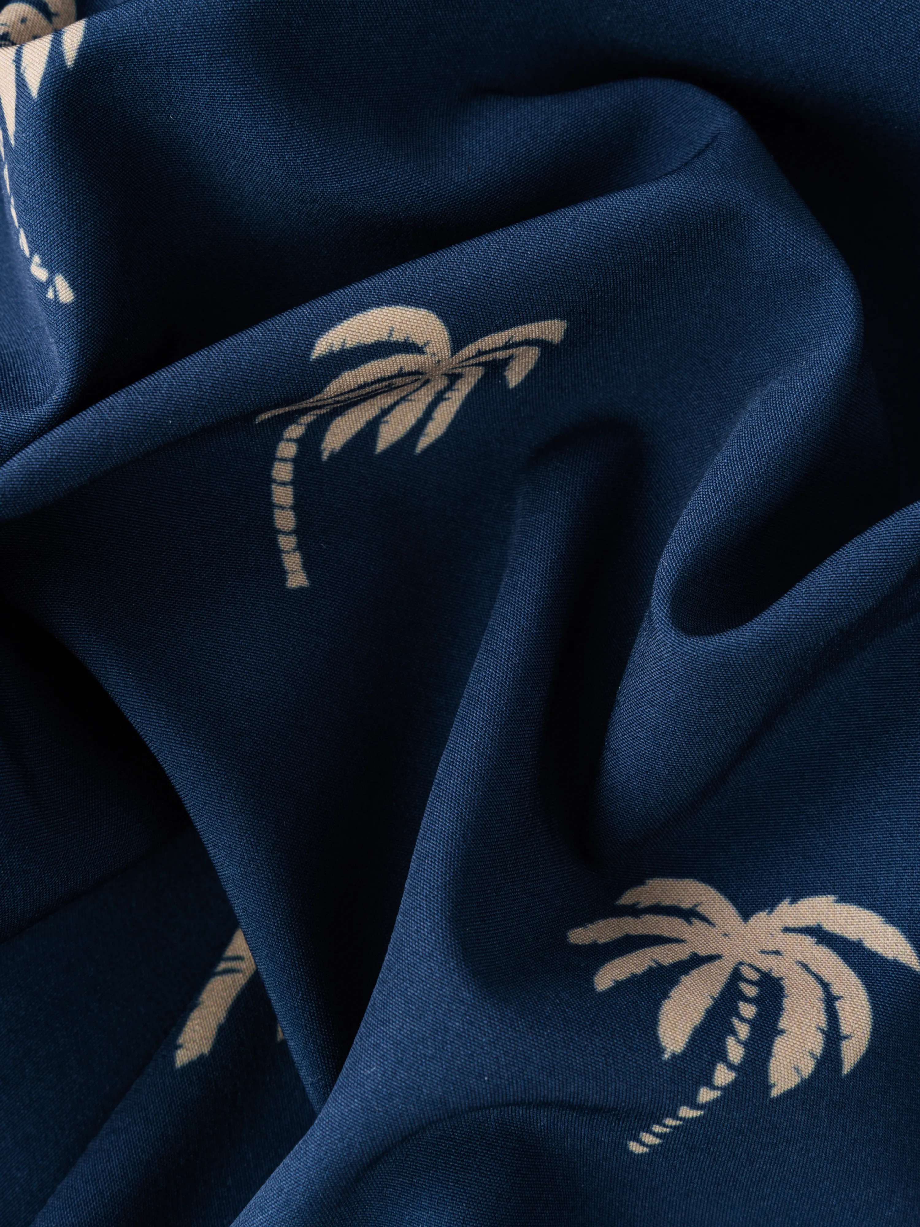 The Midnight Palms 7" (Classic Swim Trunk)