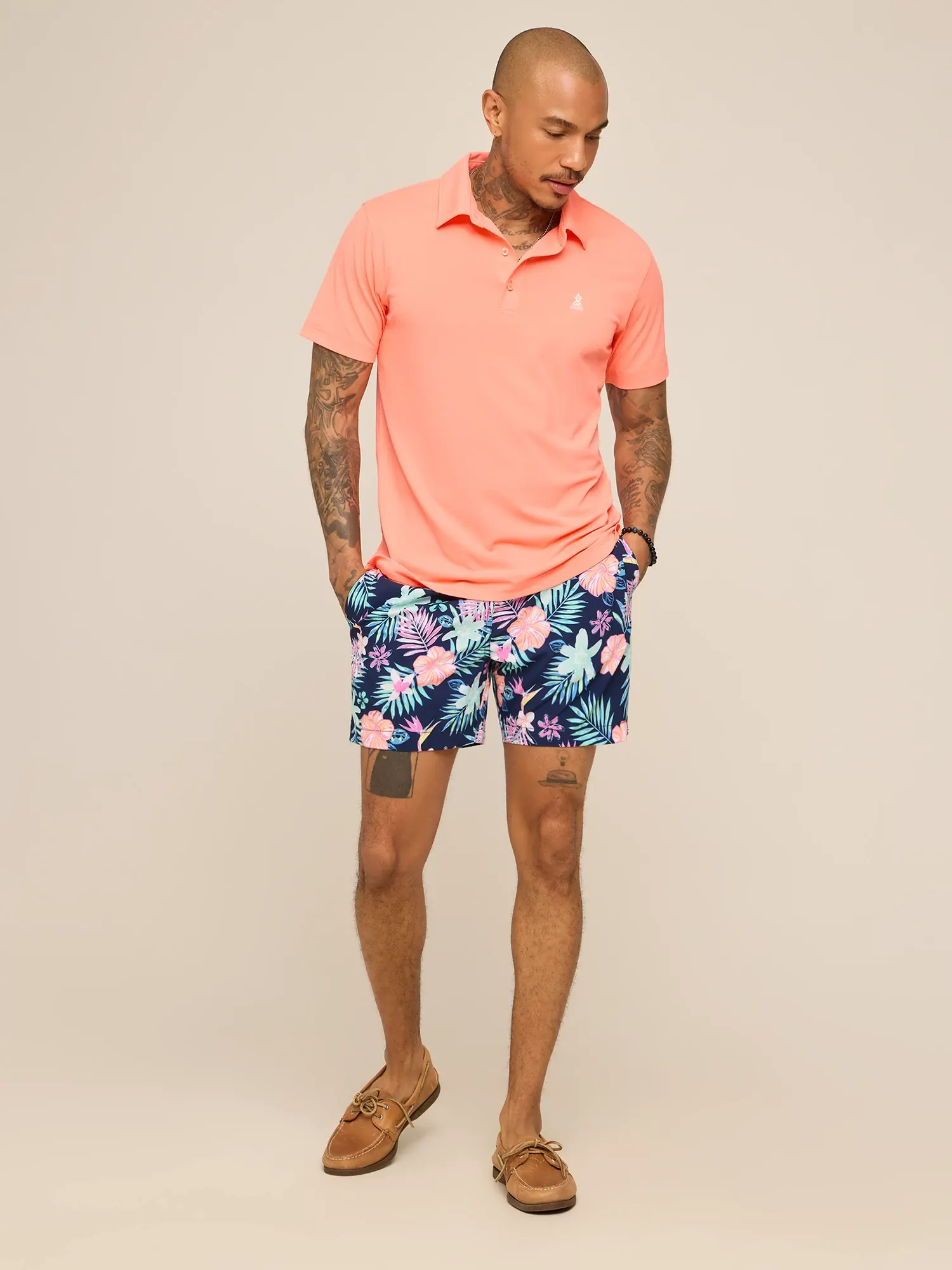 The Tropic Like Its Hots 5.5" (Classic Swim Trunk)