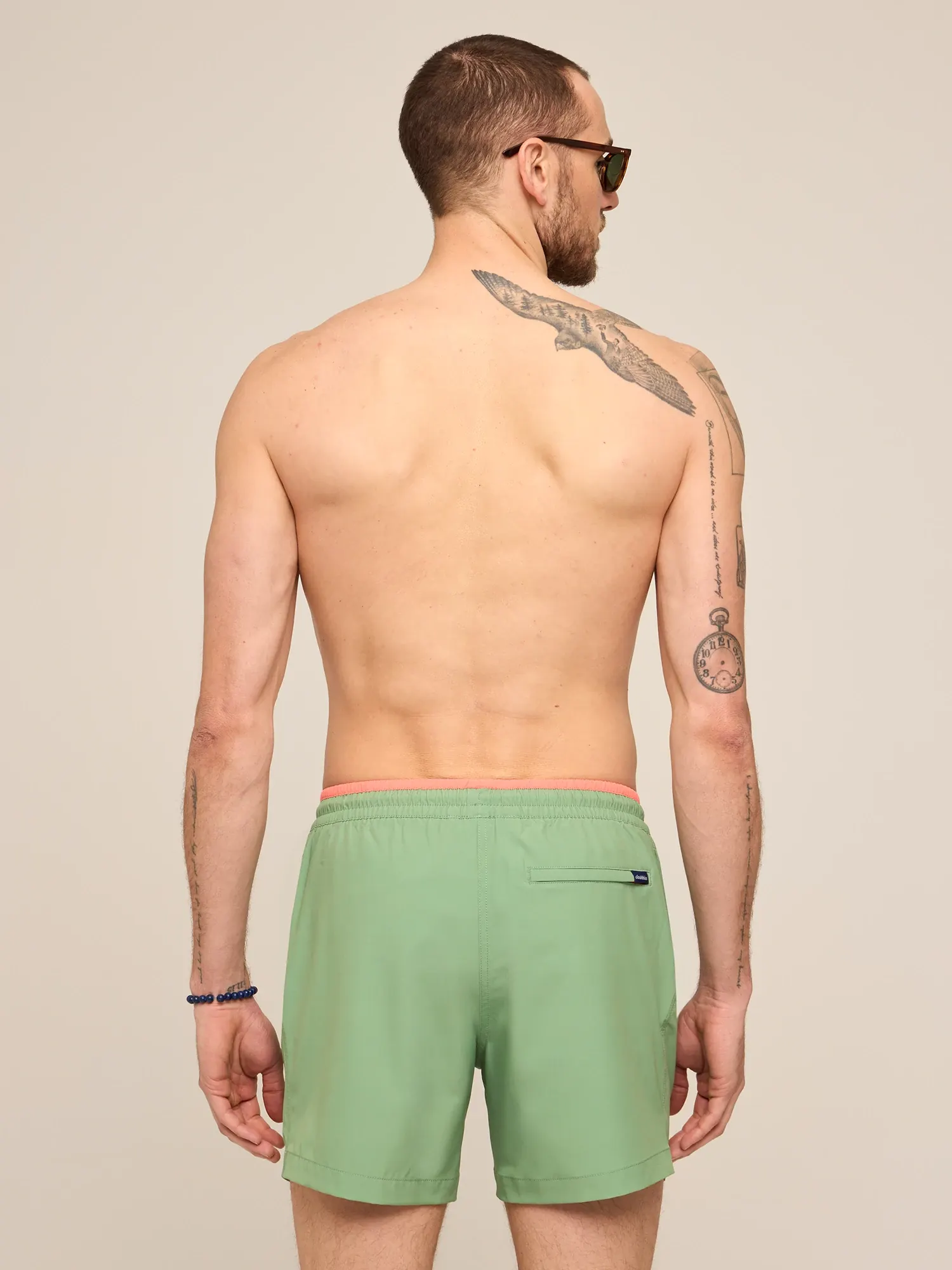 3616-the-alcove-greens-5.5-classic-swim-trunk-w-sp-wb-2.webp The Alcove Greens 5.5" (Classic Swim Trunk w/ SP WB)
