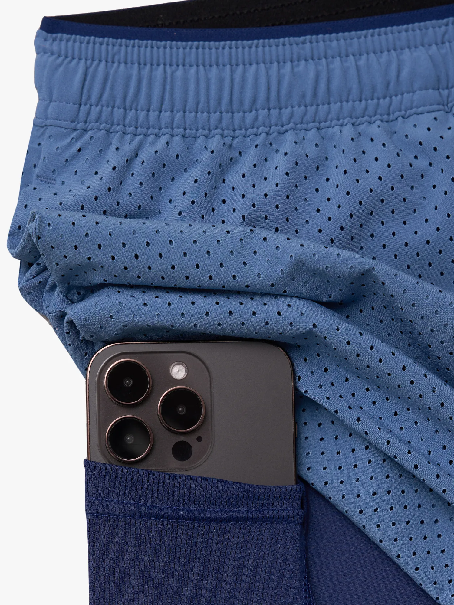 The Slate Skies 5.5" (Blocked Ultimate Training Short)