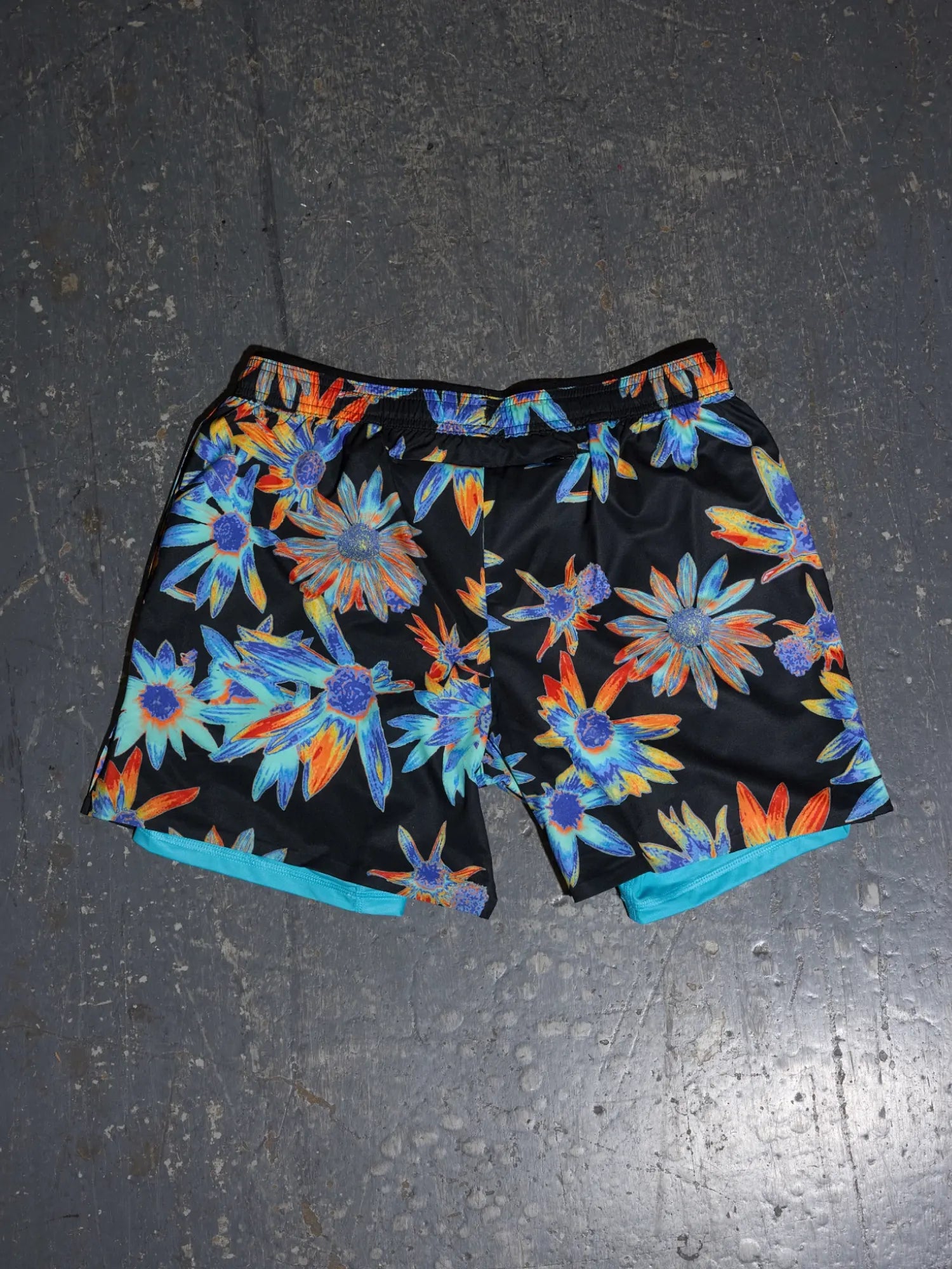 3760-the-midnight-jungle-5.5-ultimate-training-short-4.jpg The Midnight Jungle 5.5" (Ultimate Training Short)