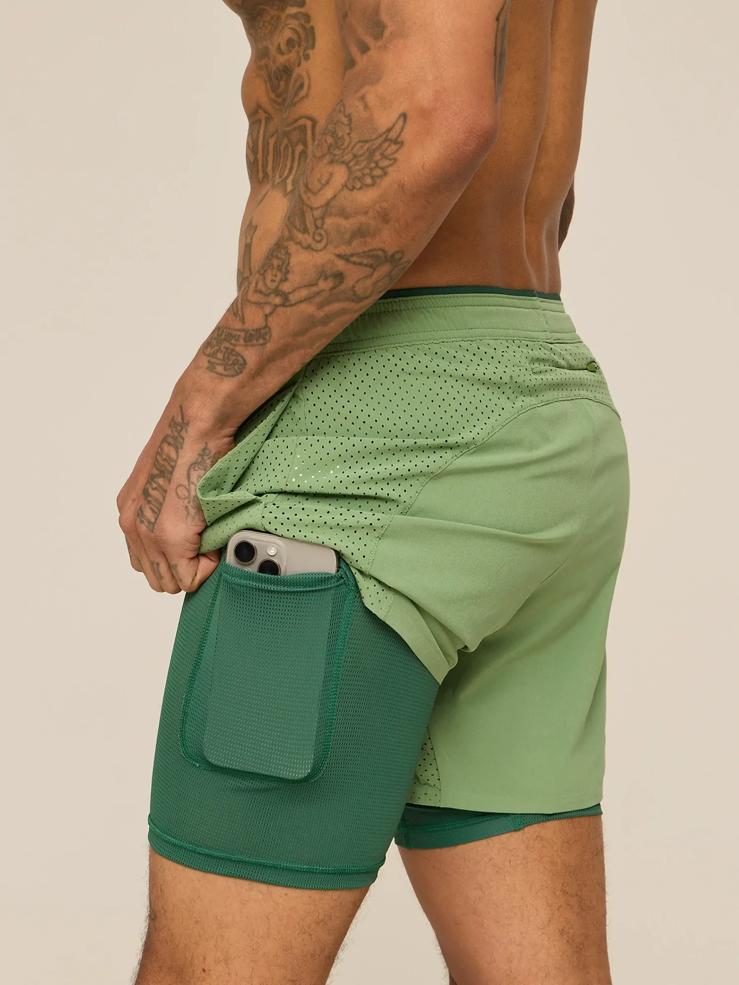 The Alcove Greens 5.5" (Blocked Ultimate Training Short)