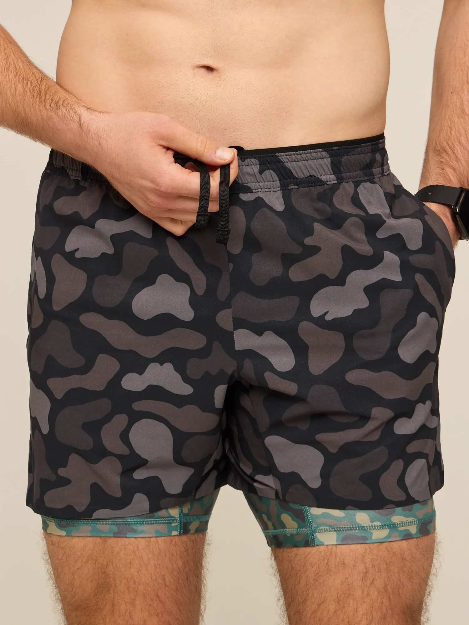 The Duck & Covers 5.5" (Ultimate Training Short)- Black