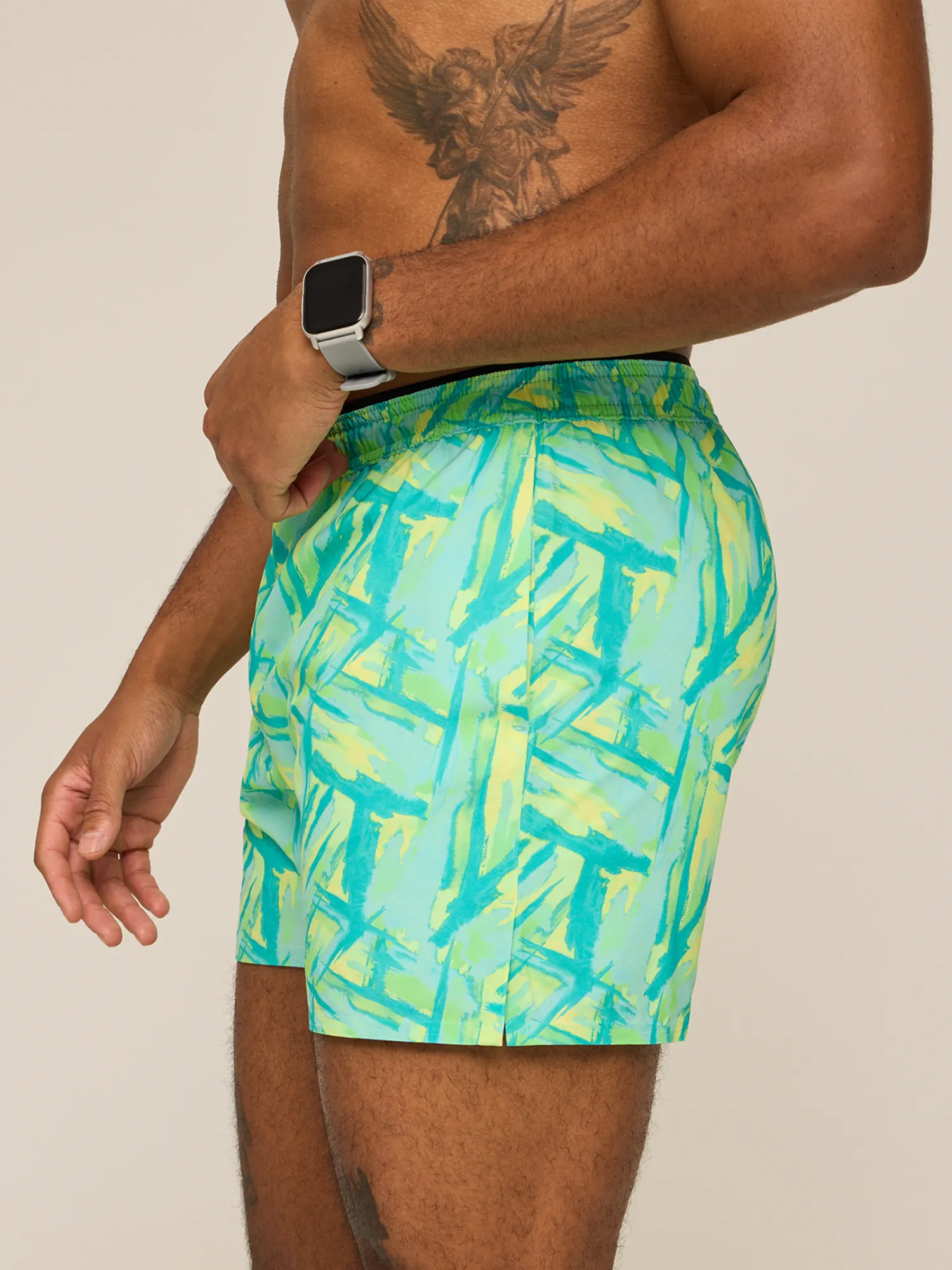 The 90s Wallpaper 5.5" (Ultimate Training Short with Hidden Liner)