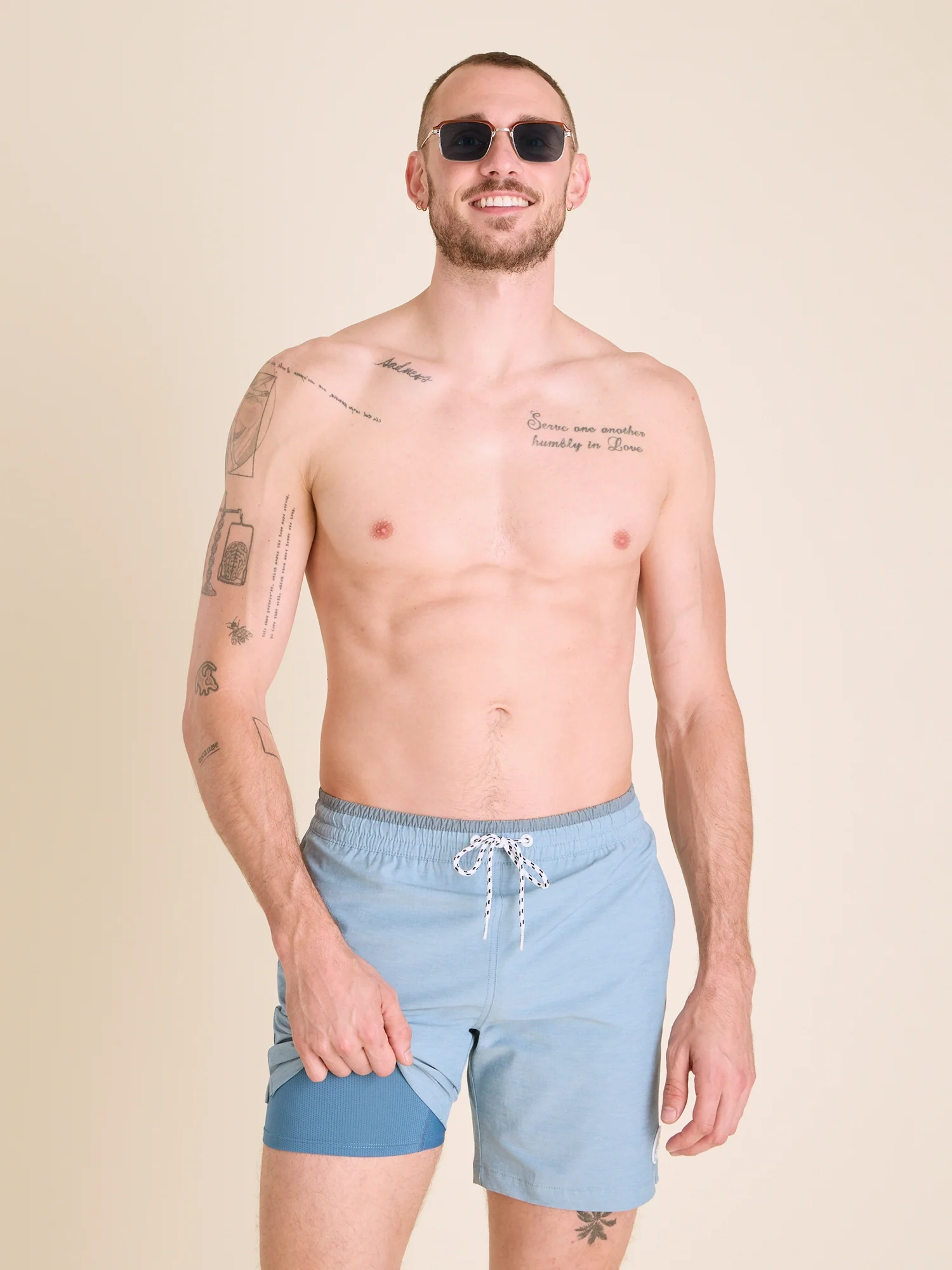 4423-the-blue-horizons-7-classic-lined-swim-trunk-1.webp The Blue Horizons 7" (Classic Lined Swim Trunk)