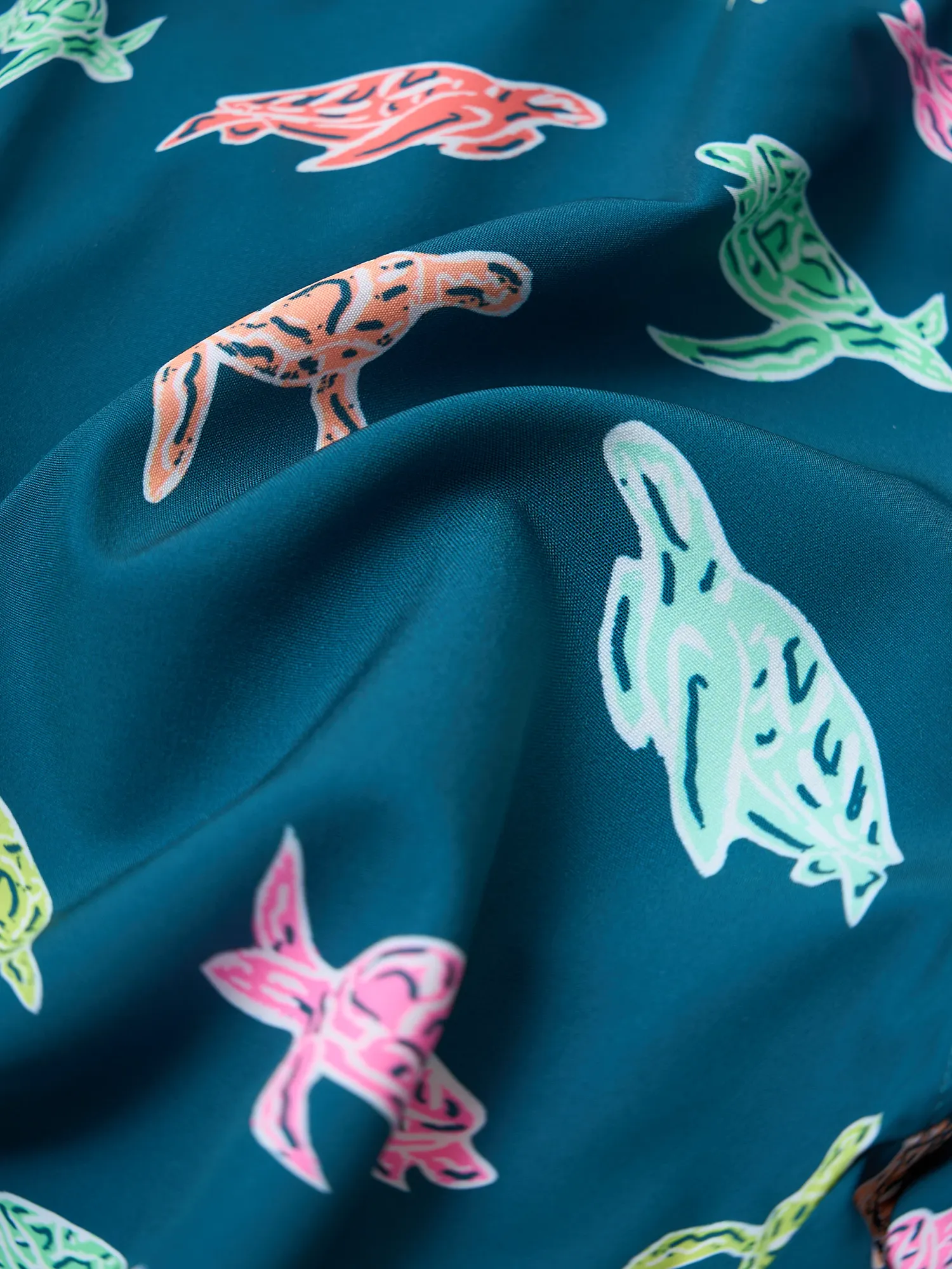 The Turtally Awesomes 7"(Classic Lined Swim Trunk)