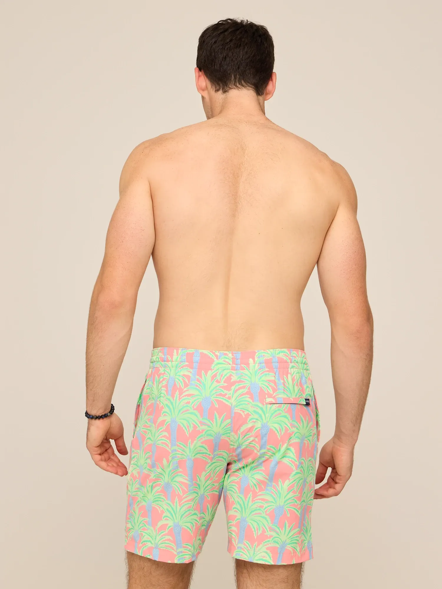 The Easy Breezys 7" (Classic Lined Swim Trunk)