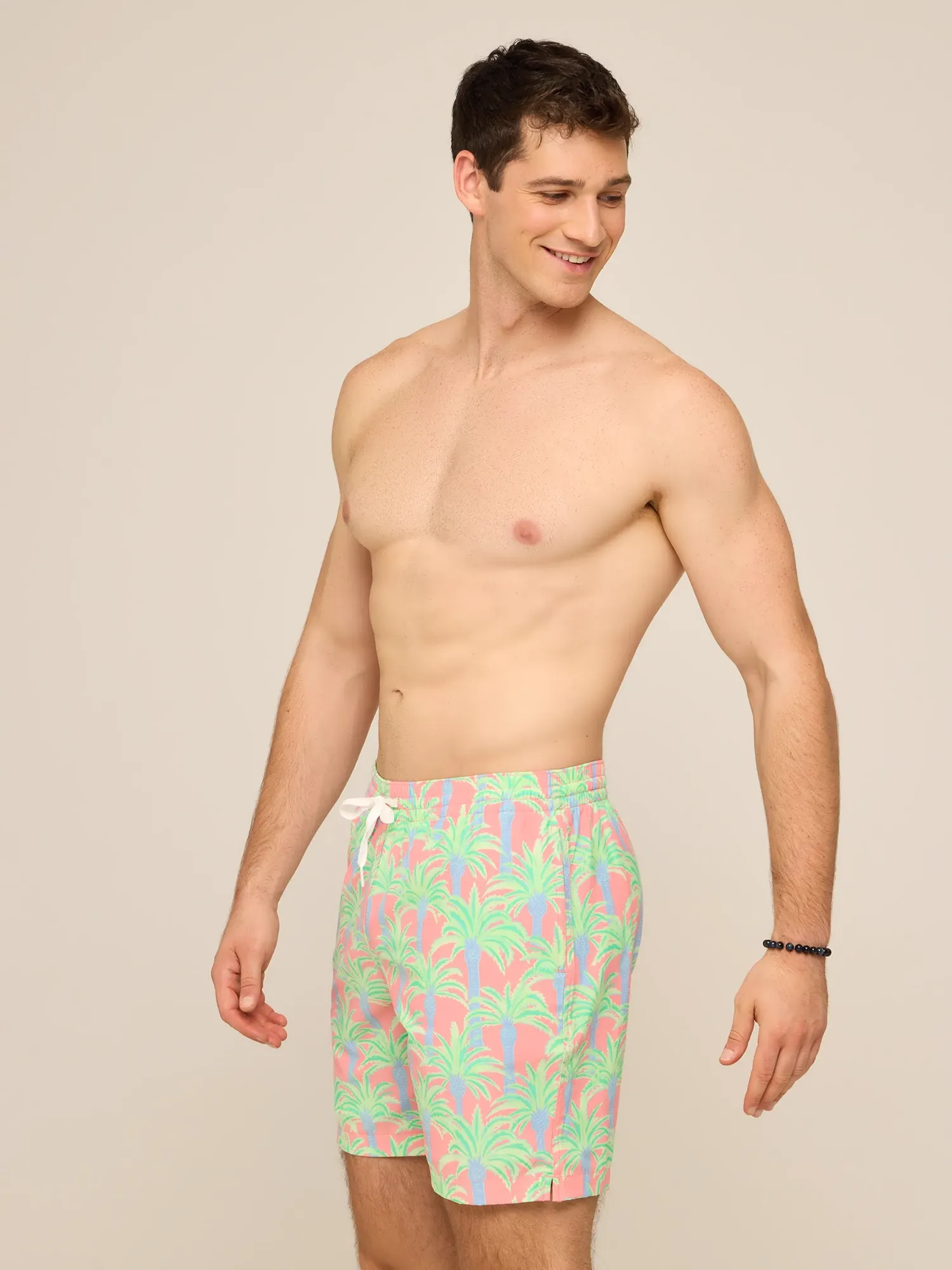The Easy Breezys 7" (Classic Lined Swim Trunk)