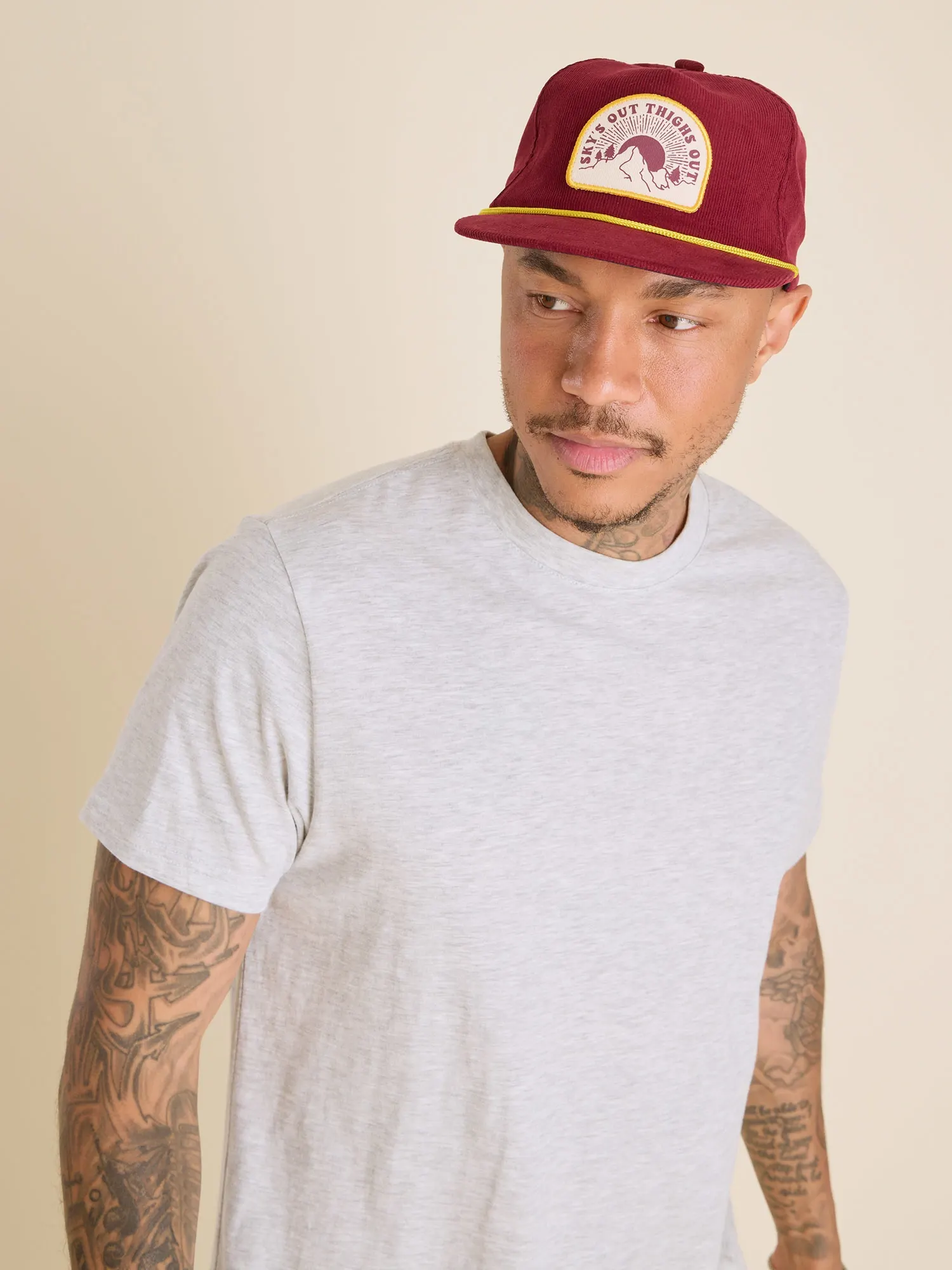 4667-the-crimson-mist-corduroy-core-hat-2.webp The Crimson Mist (Corduroy Core Hat)
