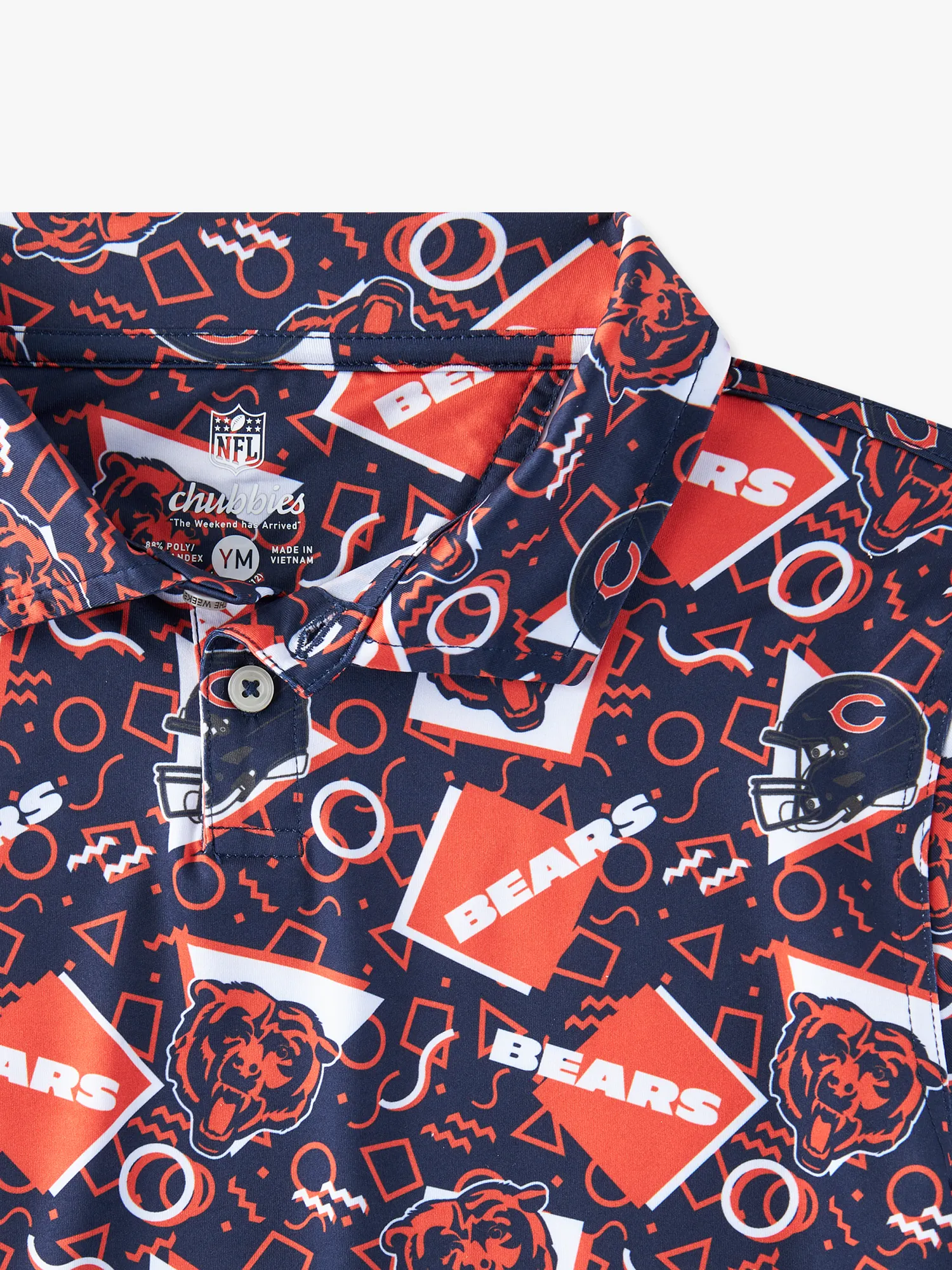 4878-the-bears-game-day-fit-boys-performance-polo-3.webp The Bears Game Day Fit (Boys Performance Polo)