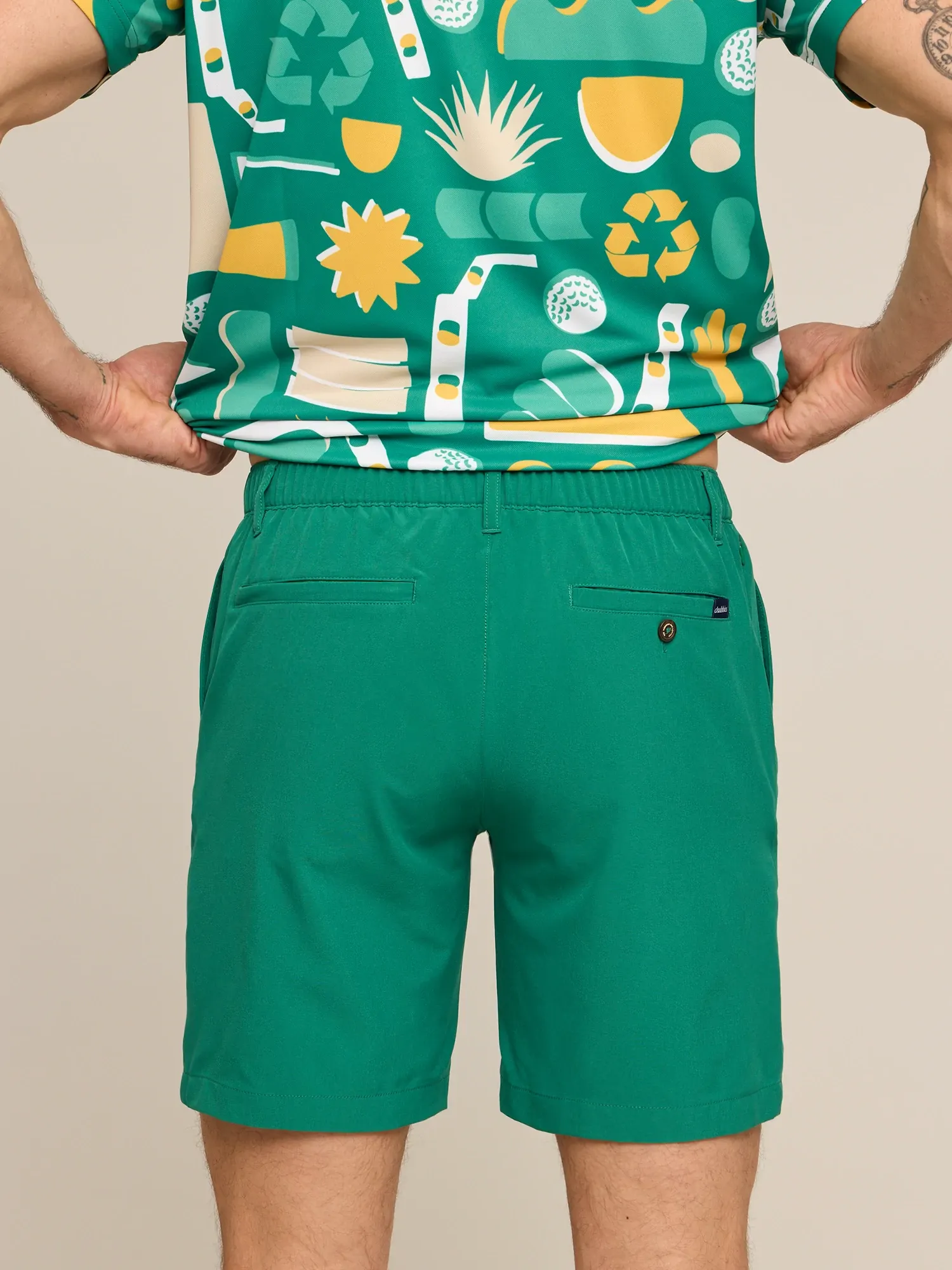 5317-the-champion-greens-8-everywear-performance-short-2.webp The Champion Greens 8" (Everywear Performance Short)