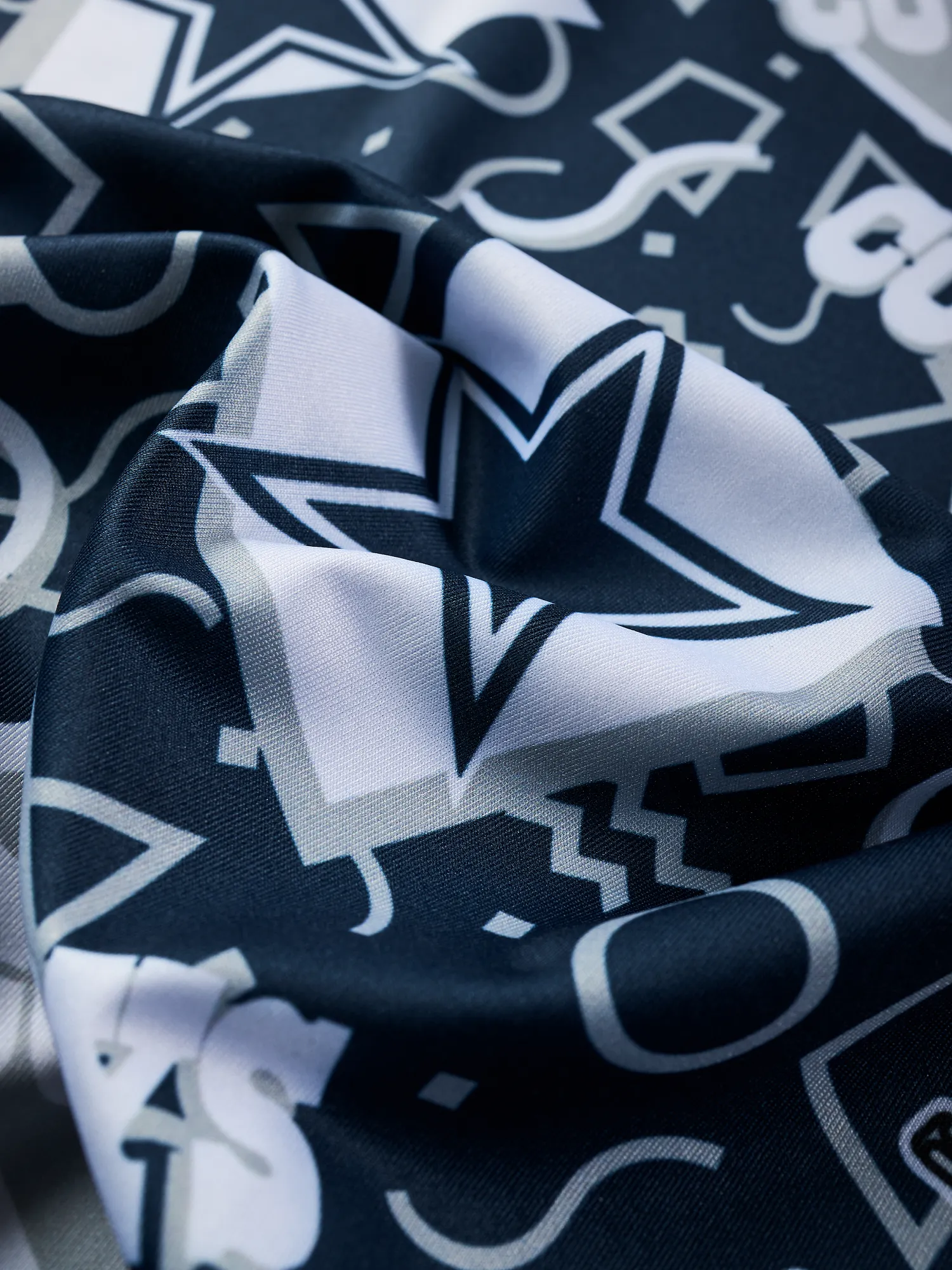 The Cowboys Game Day Fit (Performance Polo)