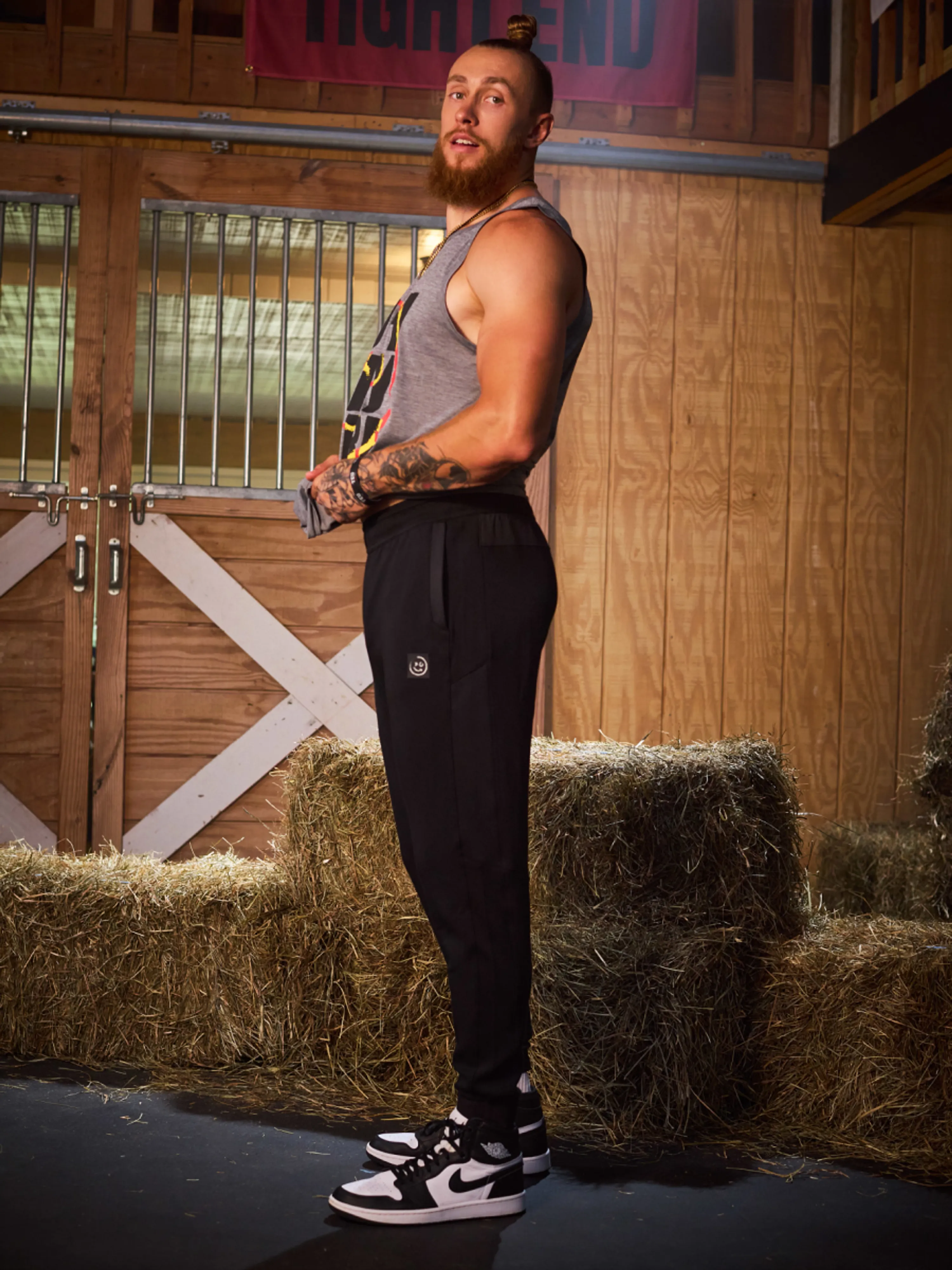 5695-the-dark-horses-gk-sweatpants-2.webp The Dark Horses (GK Sweatpants)