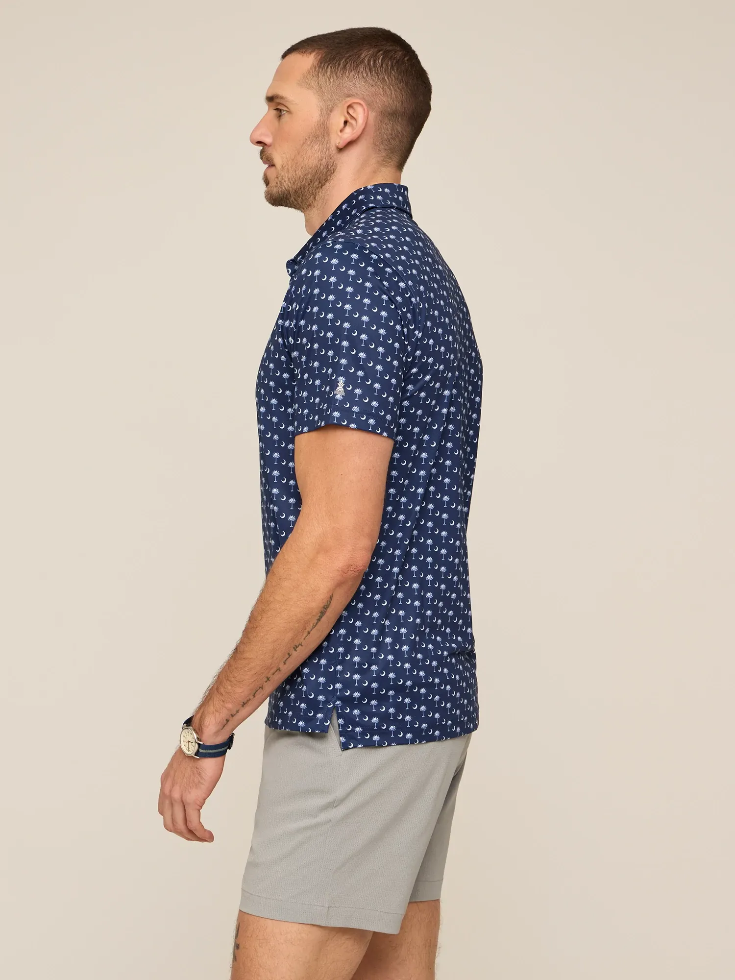 6221-the-goodnight-palmetto-moon-performance-polo-3.webp The Goodnight Palmetto Moon (Performance Polo)
