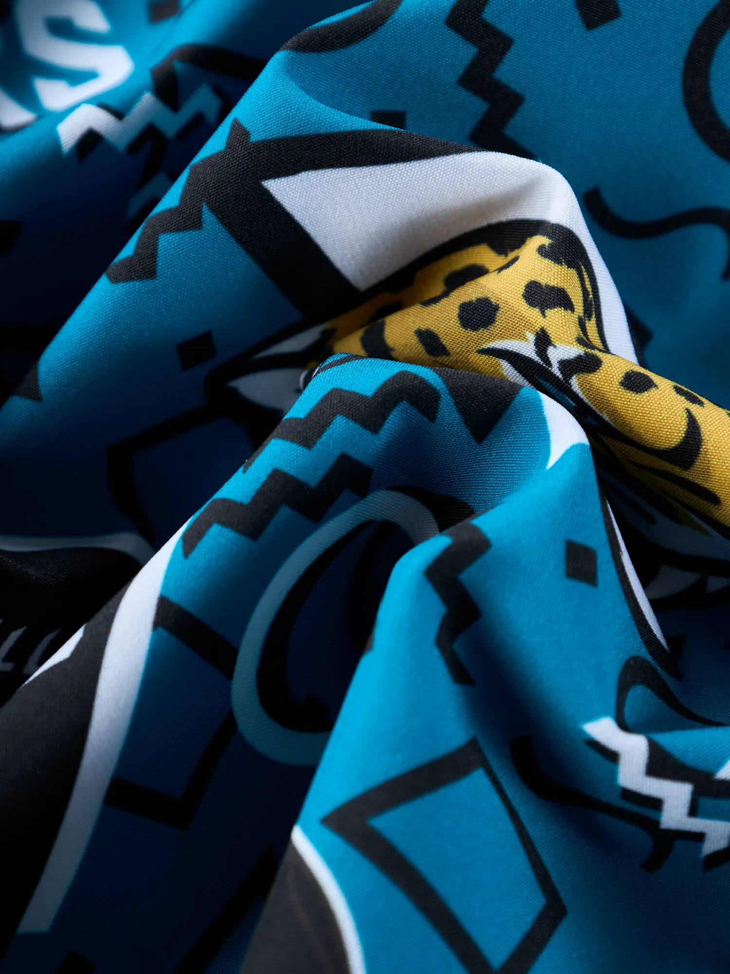 The Jaguars Game Day Fit  5.5"  (Classic Lined Swim)