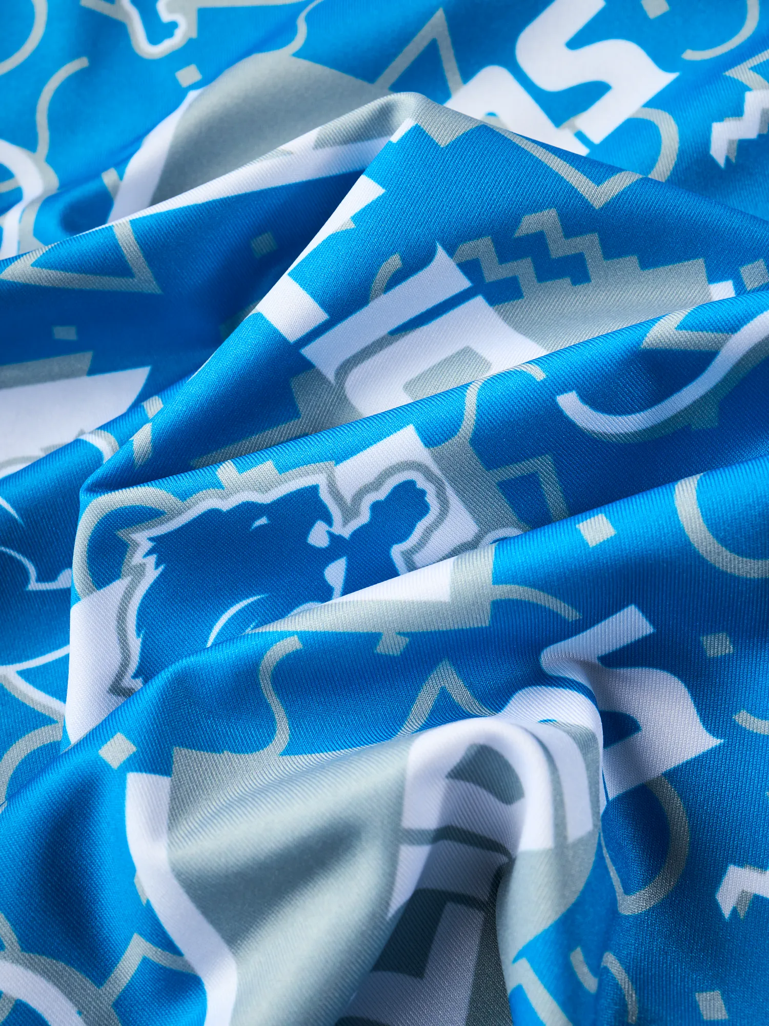6668-the-lions-game-day-fit-performance-polo-3.webp The Lions Game Day Fit (Performance Polo)