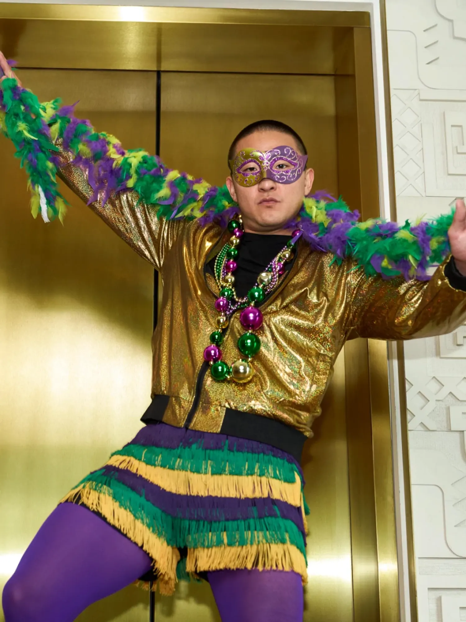 The Masquerade Motions 5.5" (Fringe Party Short)
