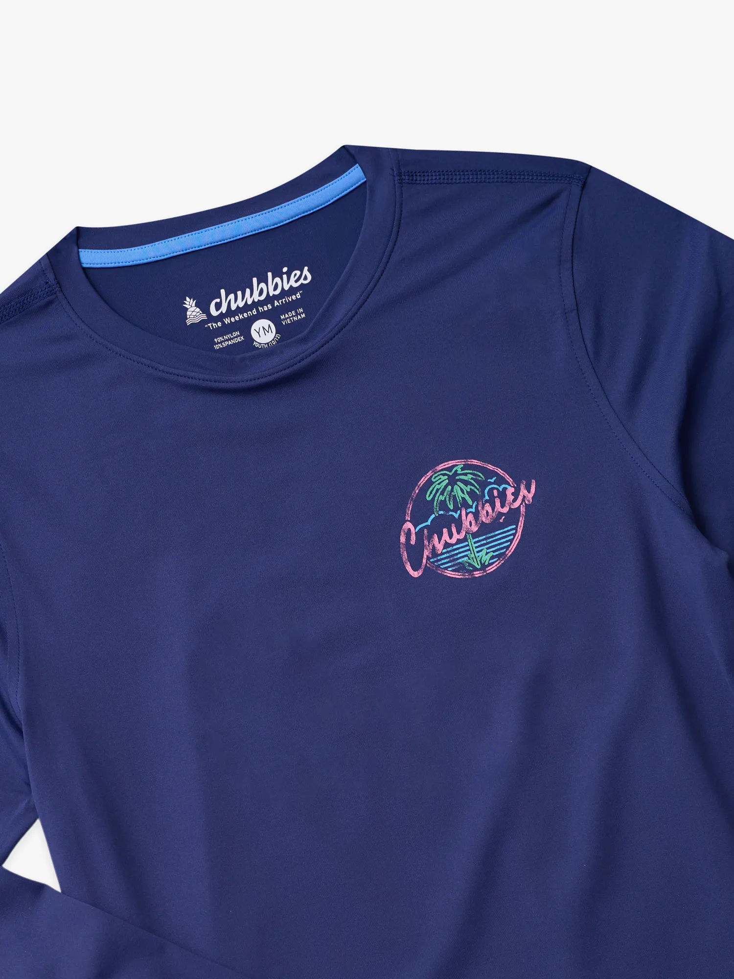 7154-dir-5dbc98dcc983-s-variation-3.webp The Night Never Sleeps (Boys Sun Crewneck)