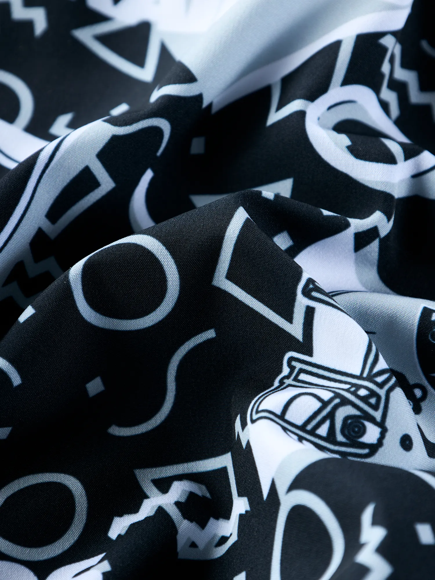 The Raiders Game Day Fit  5.5"  (Classic Lined Swim)