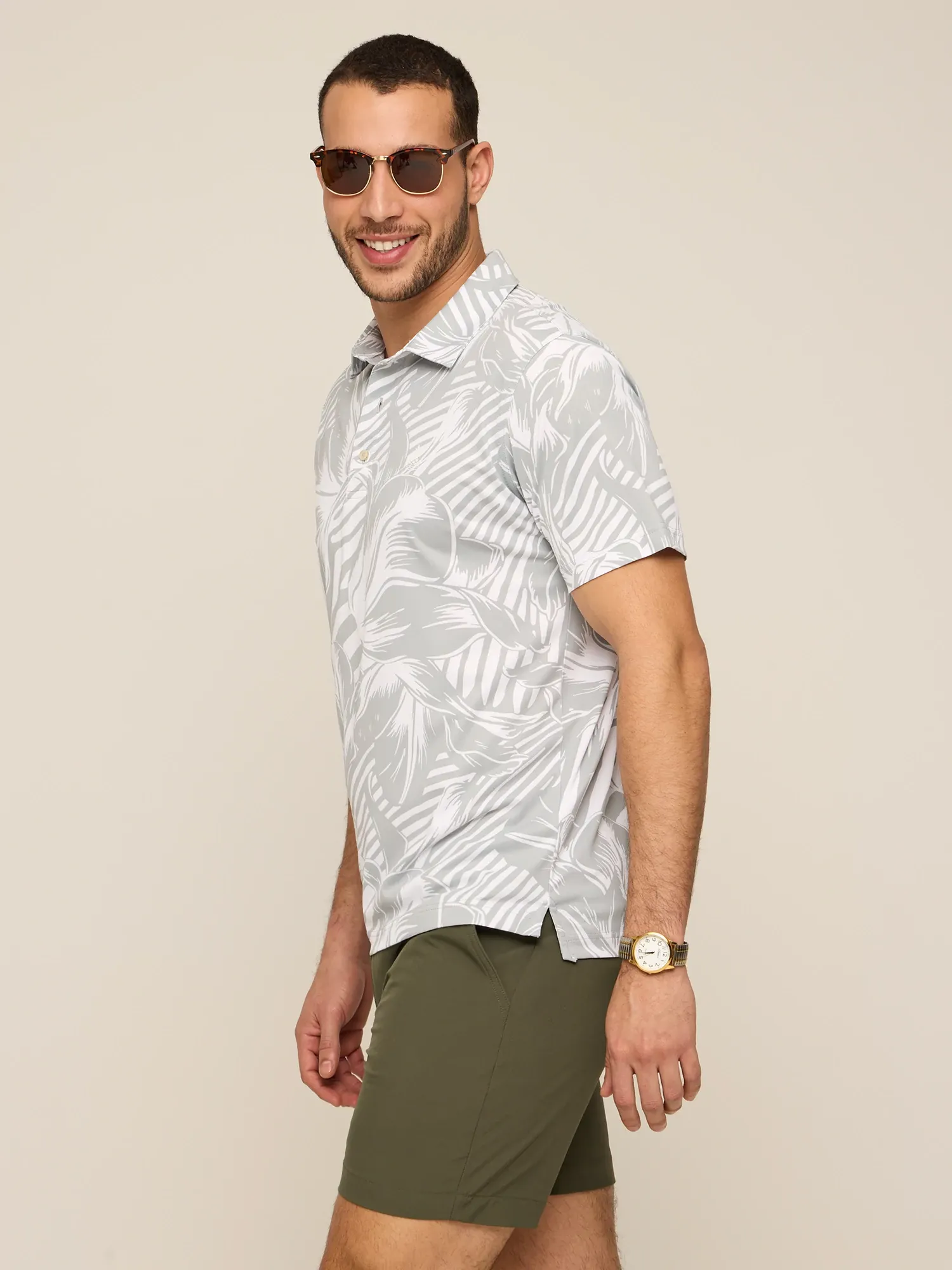 7971-the-silver-leaf-range-polo-6.webp The Silver Leaf (Range Polo)