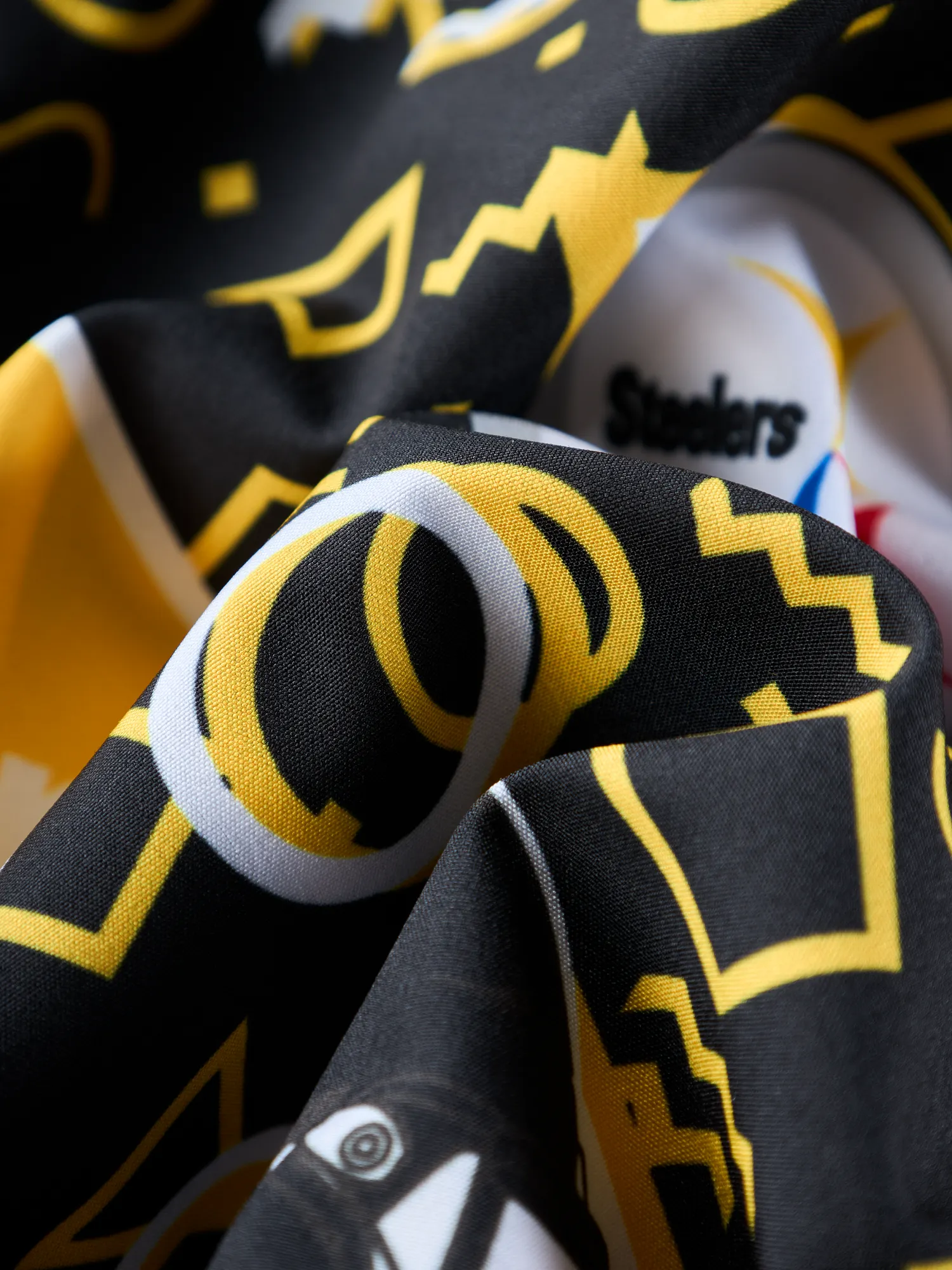 8120-the-steelers-game-day-fit-5.5-classic-lined-swim-2.webp The Steelers Game Day Fit 5.5" (Classic Lined Swim)
