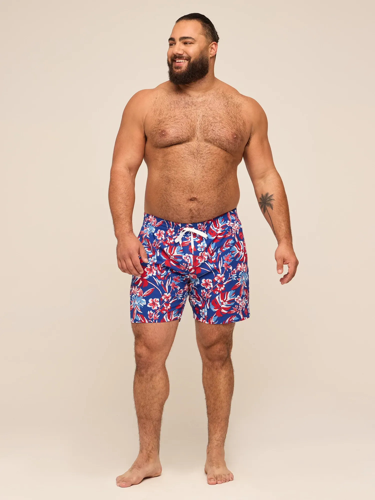 The Star Spangled Blooms 5.5" (Classic Lined Swim Trunk)